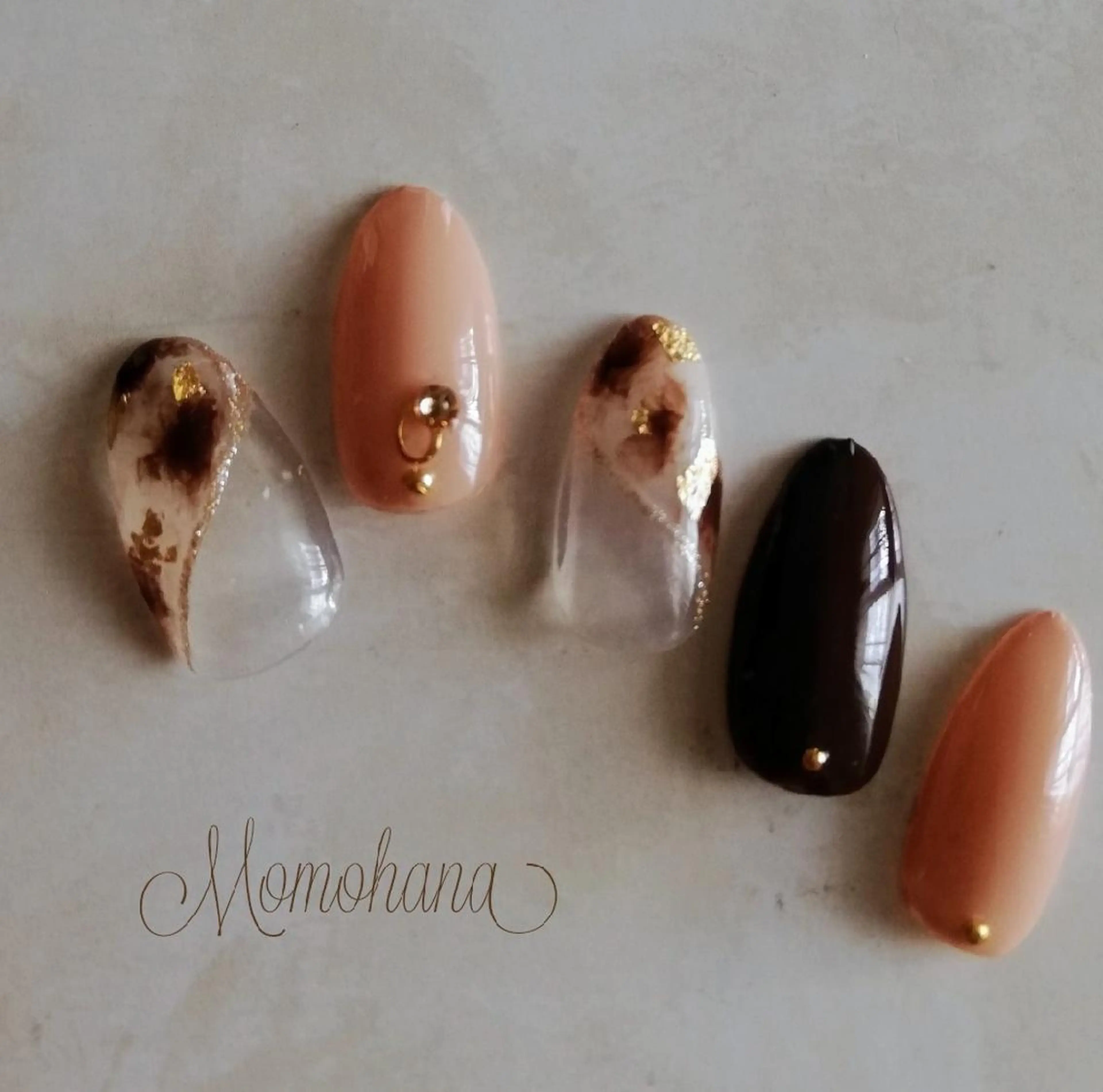 ネイル momohana  のネイルデザイン
