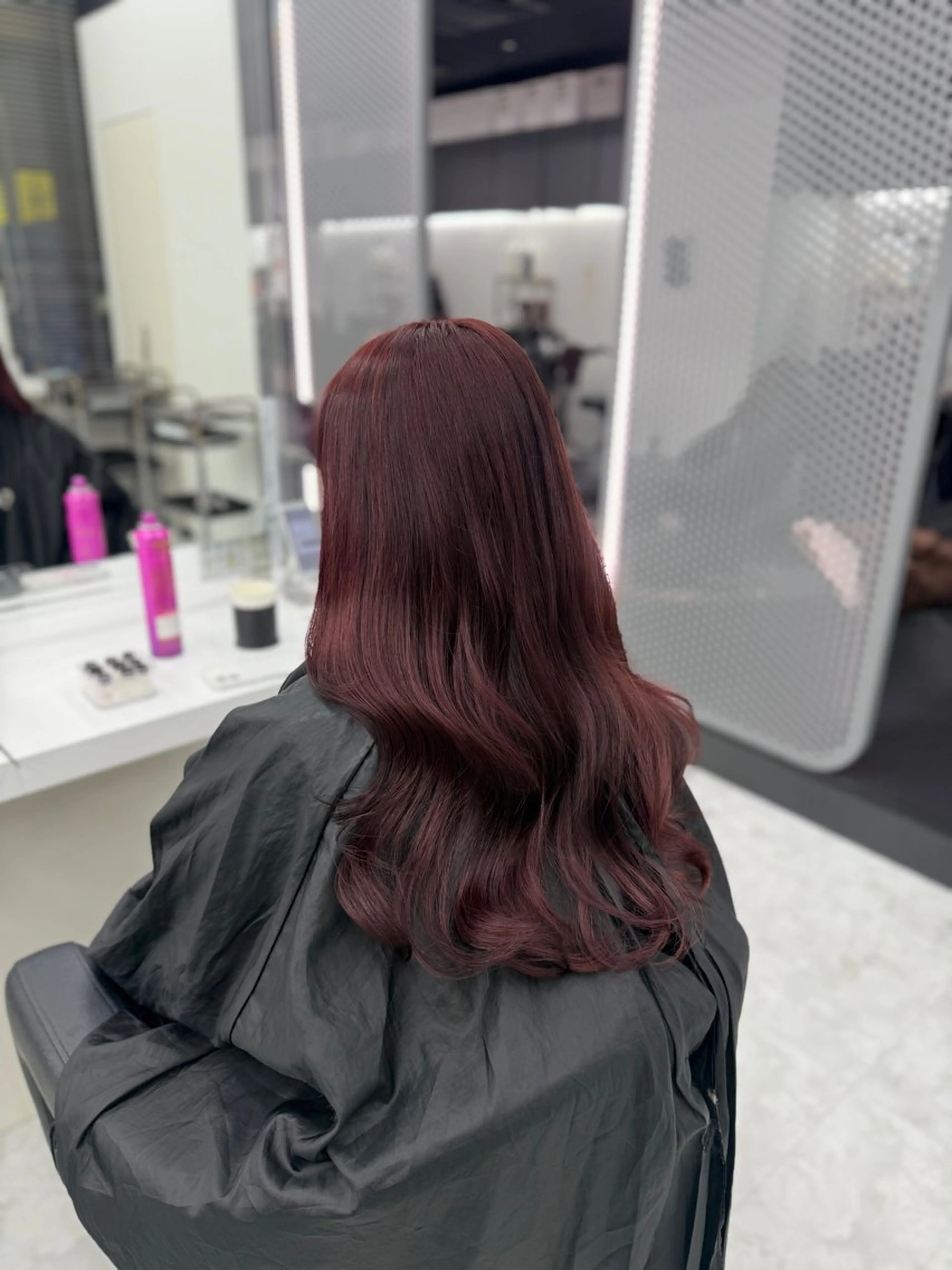 セミロング カラー ヘアアレンジ レッドカラー カット ヘアカラー トリートメント ヘッドスパ ヘアセット 🎀Girly艶髪カ ラー🎀Harukaのヘアスタイル