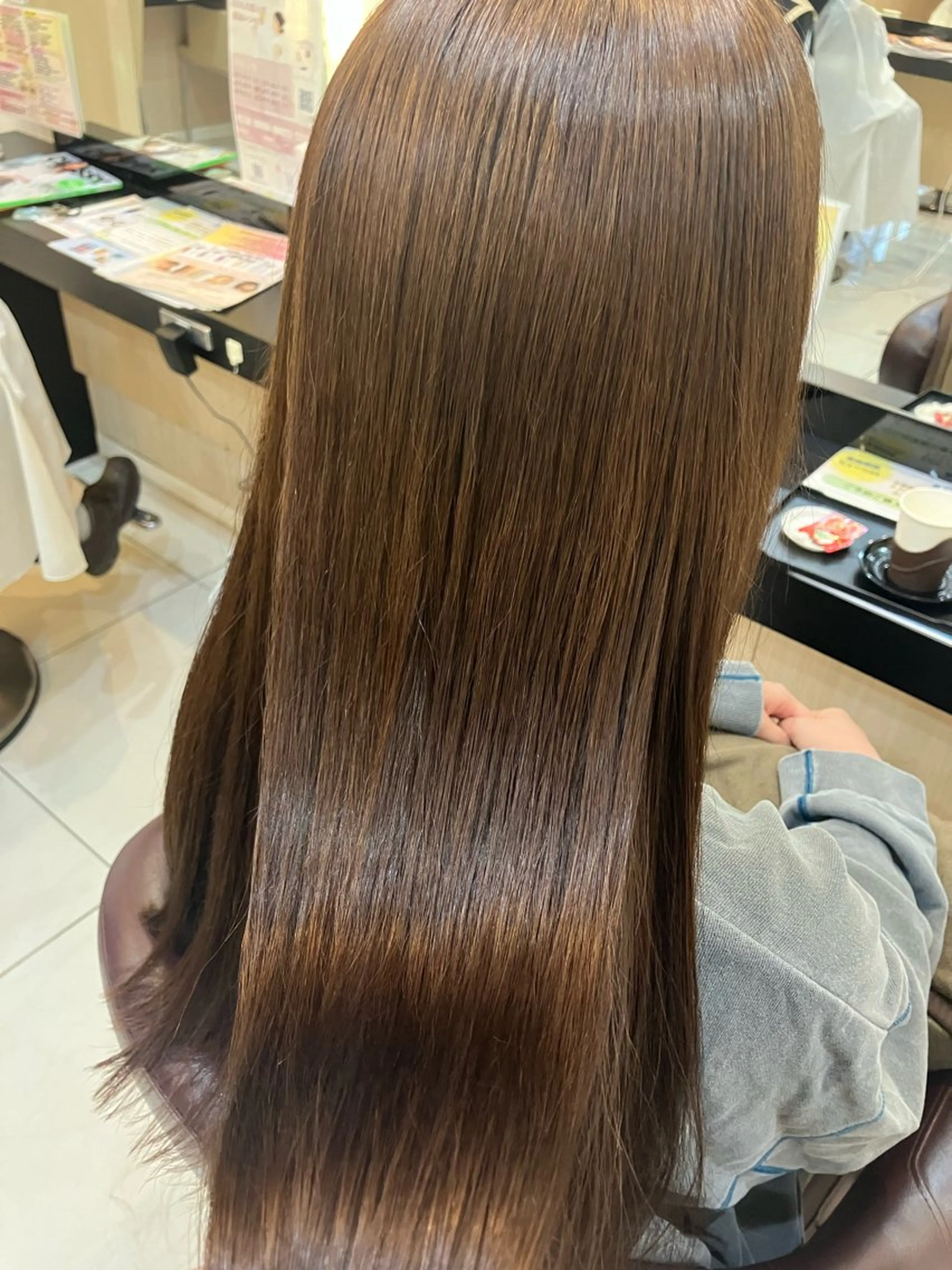 セミロング トリートメント yukari 艶髪ヘアのヘアスタイル