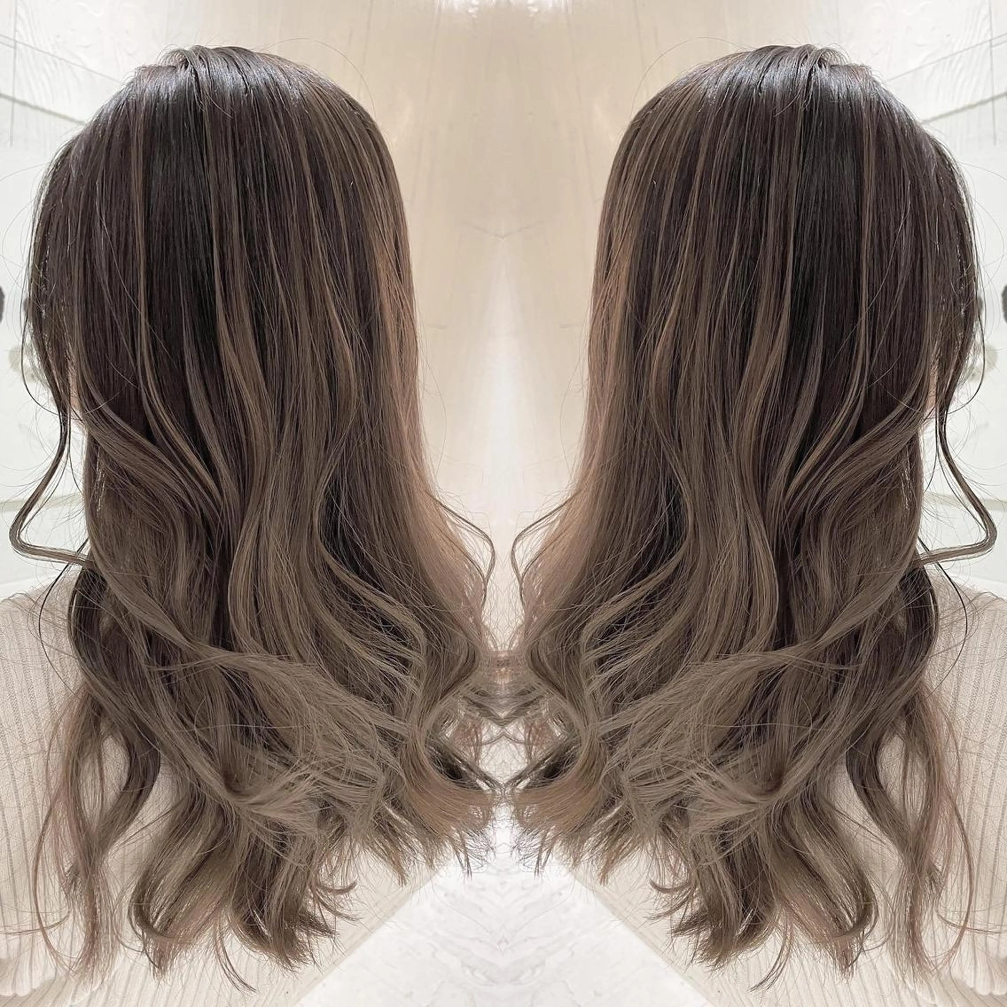 セミロング カラー アッシュ バレイヤージュ ベージュカラー ケアカラー 透明感カラー ヘアカラー トリートメント 河合秀明/ハイライト /インナーカラーのヘアスタイル