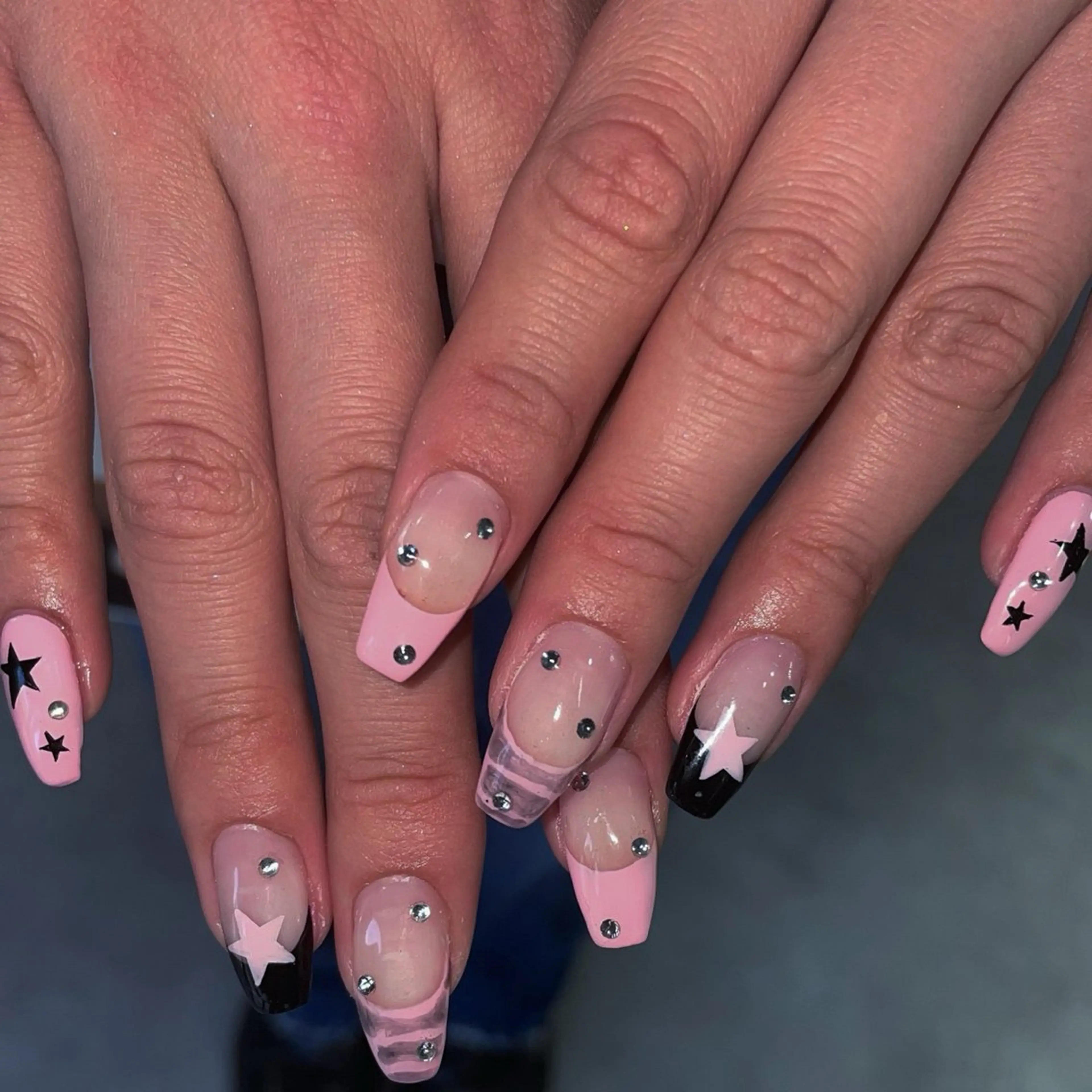 ミディアム 小川 柚香のネイルデザイン