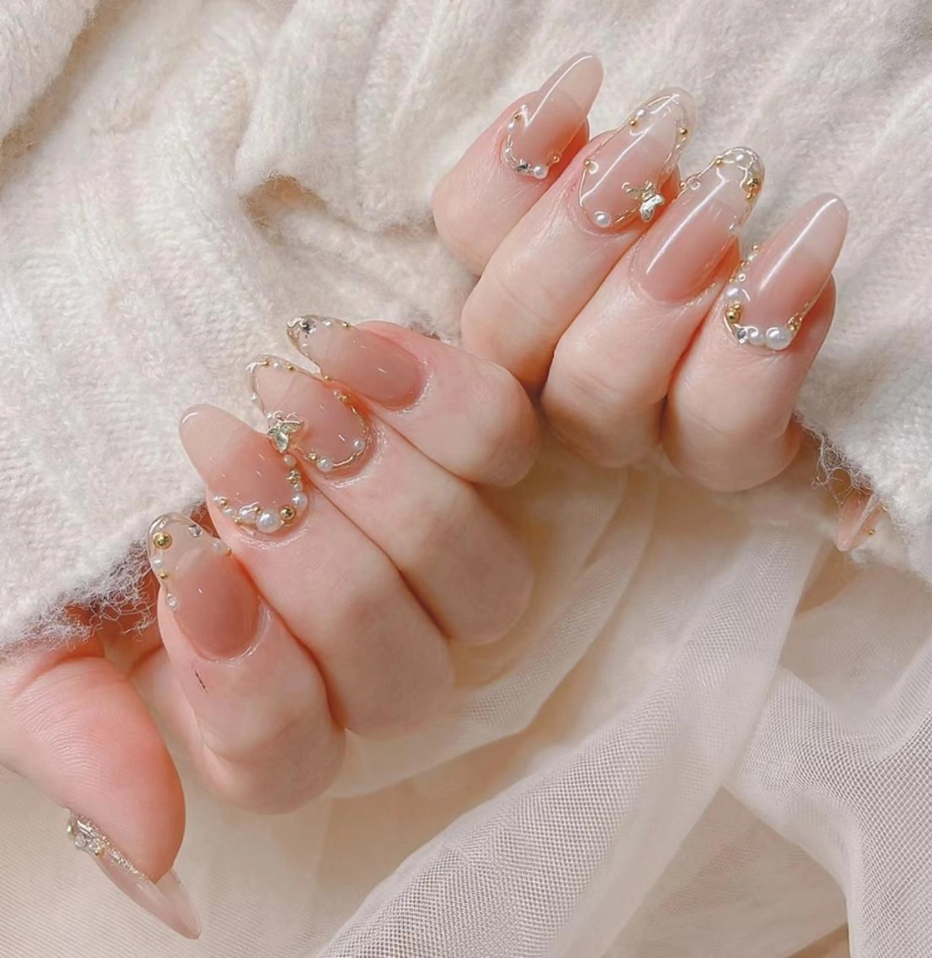 ネイル アートネイル 長さ出し ネイルチップ Queens テイのネイルデザイン