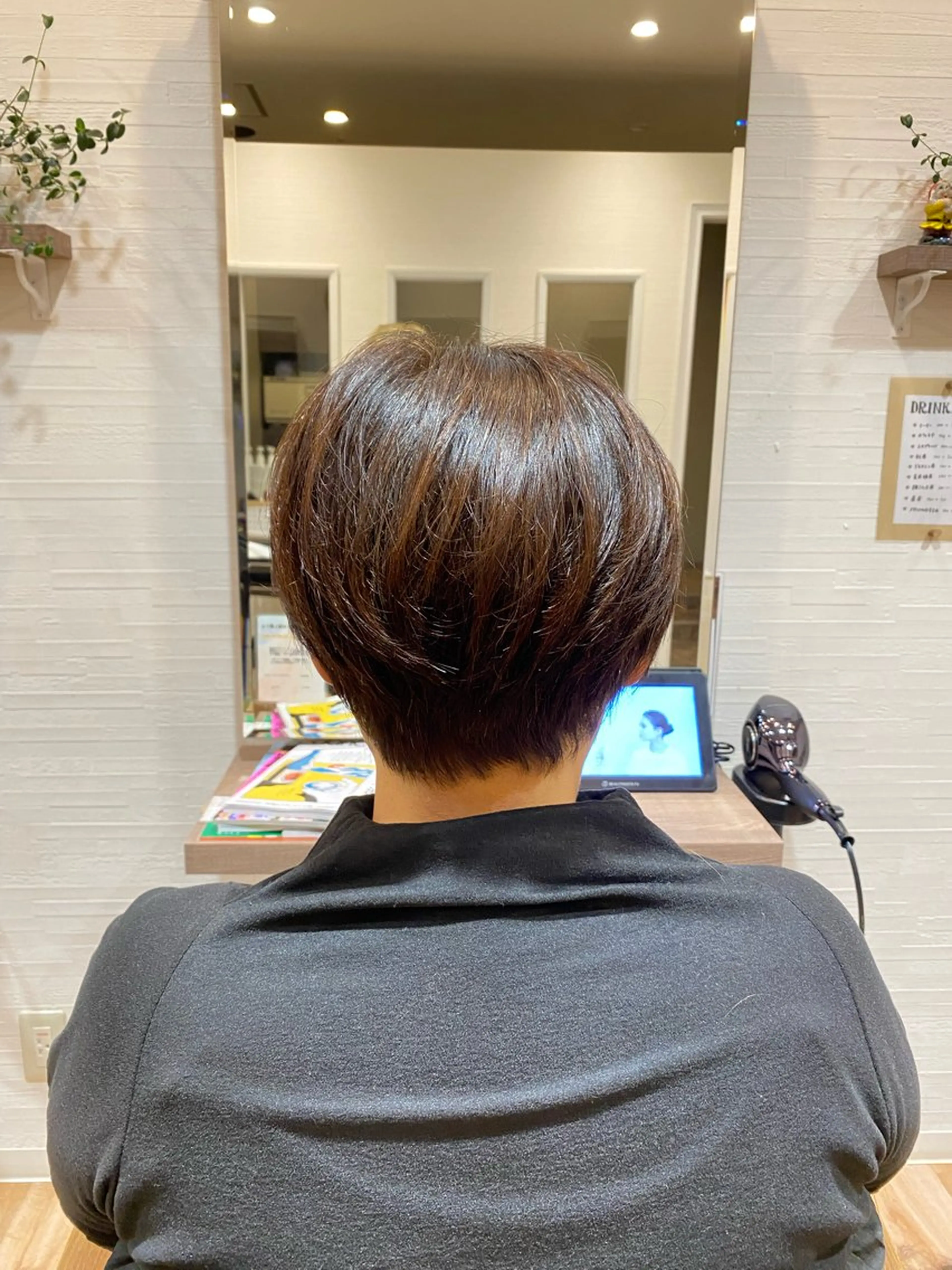 ショート カット イシカワ ユウタのヘアスタイル
