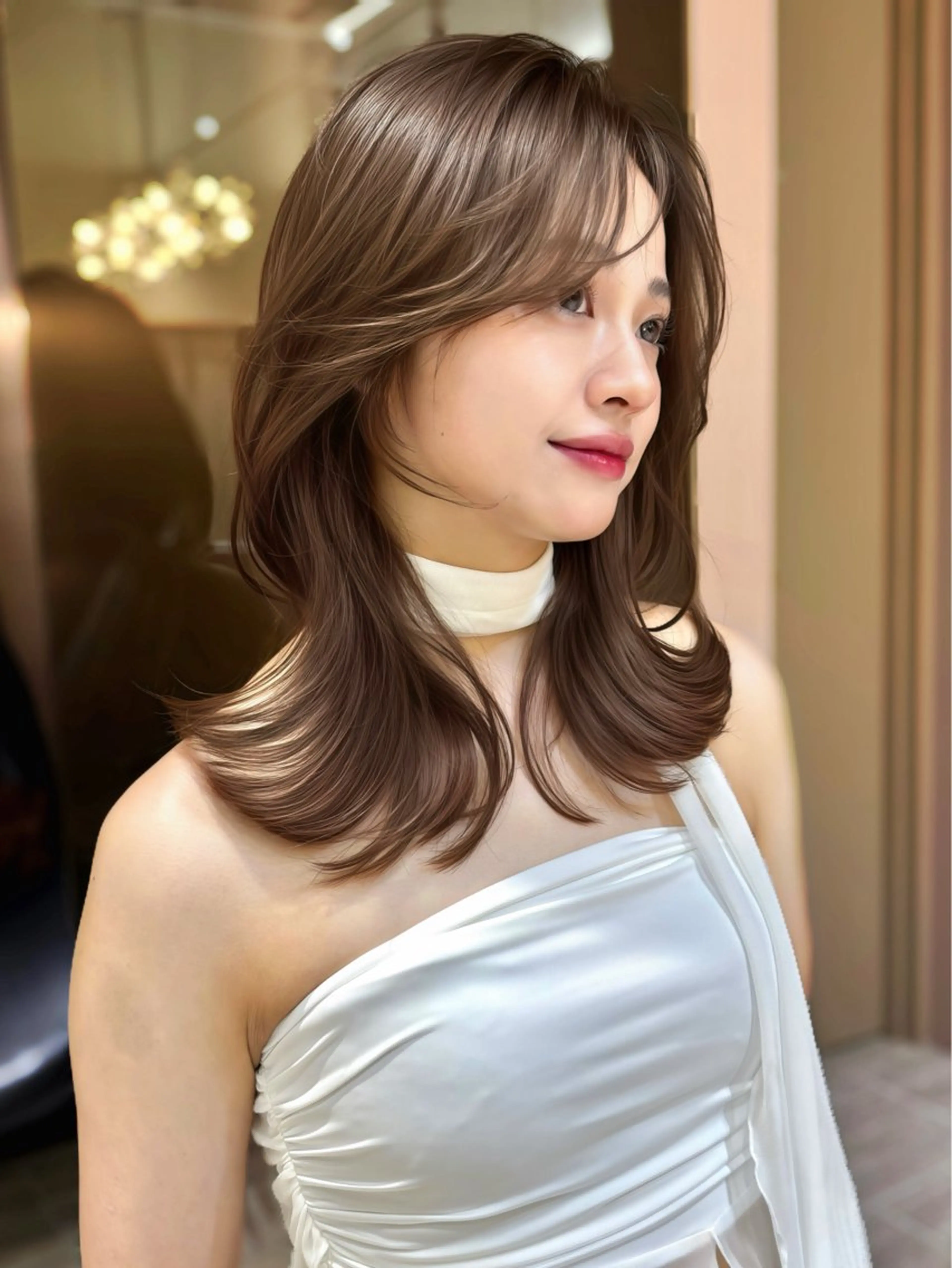ミディアム カット ヘアカラー トリートメント レイヤー/韓国❣️ 髪質改善/e_kiのヘアスタイル
