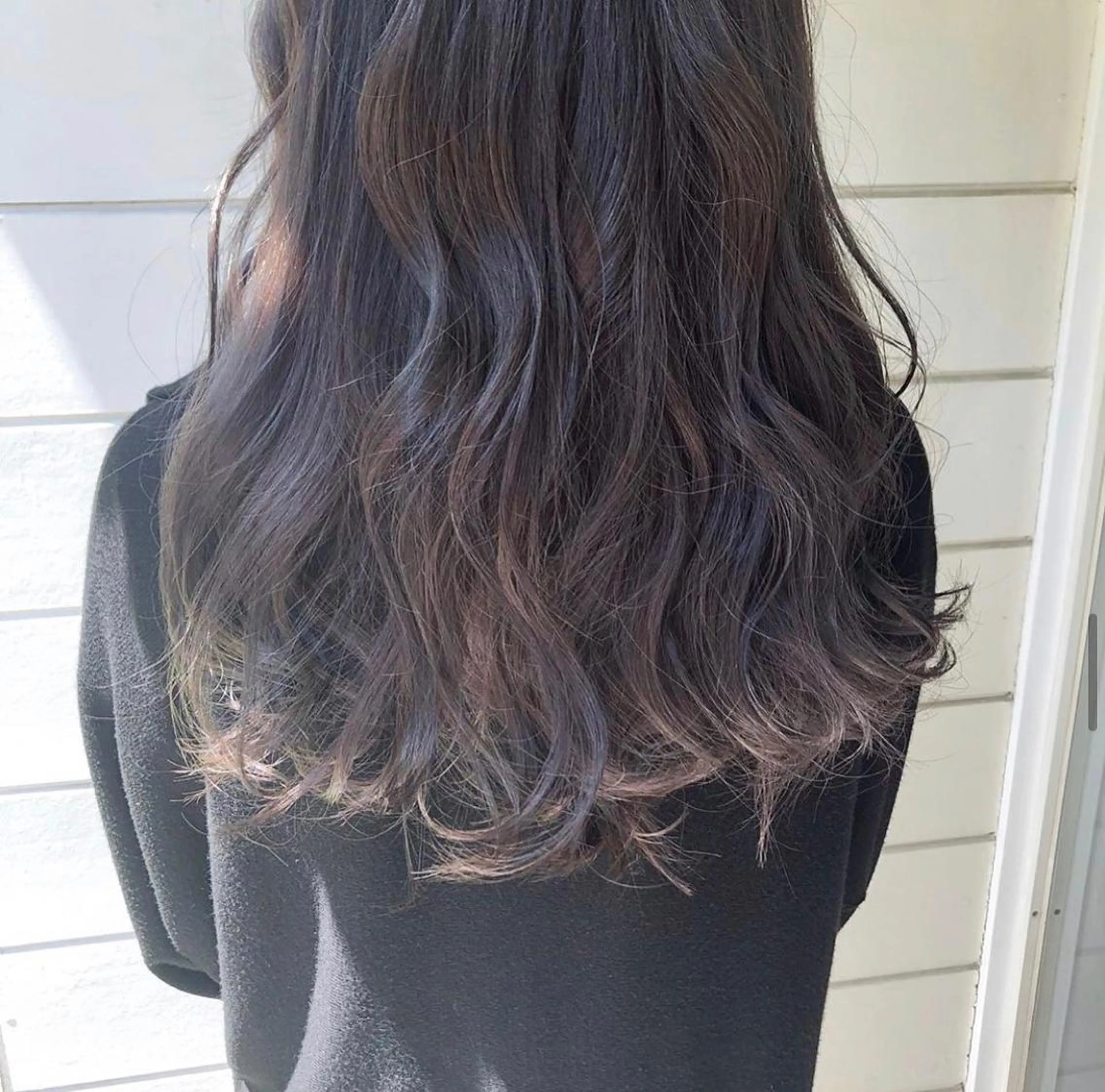 ロング カラー パーマ ヘアアレンジ メンズ キッズ ネイル マツエク・マツパ 透明感カラー グレージュ ラベンダーカラー ラベンダーグレージュ ラベンダーグレー Uil所属・インナーカラー/ KANAのヘアスタイル