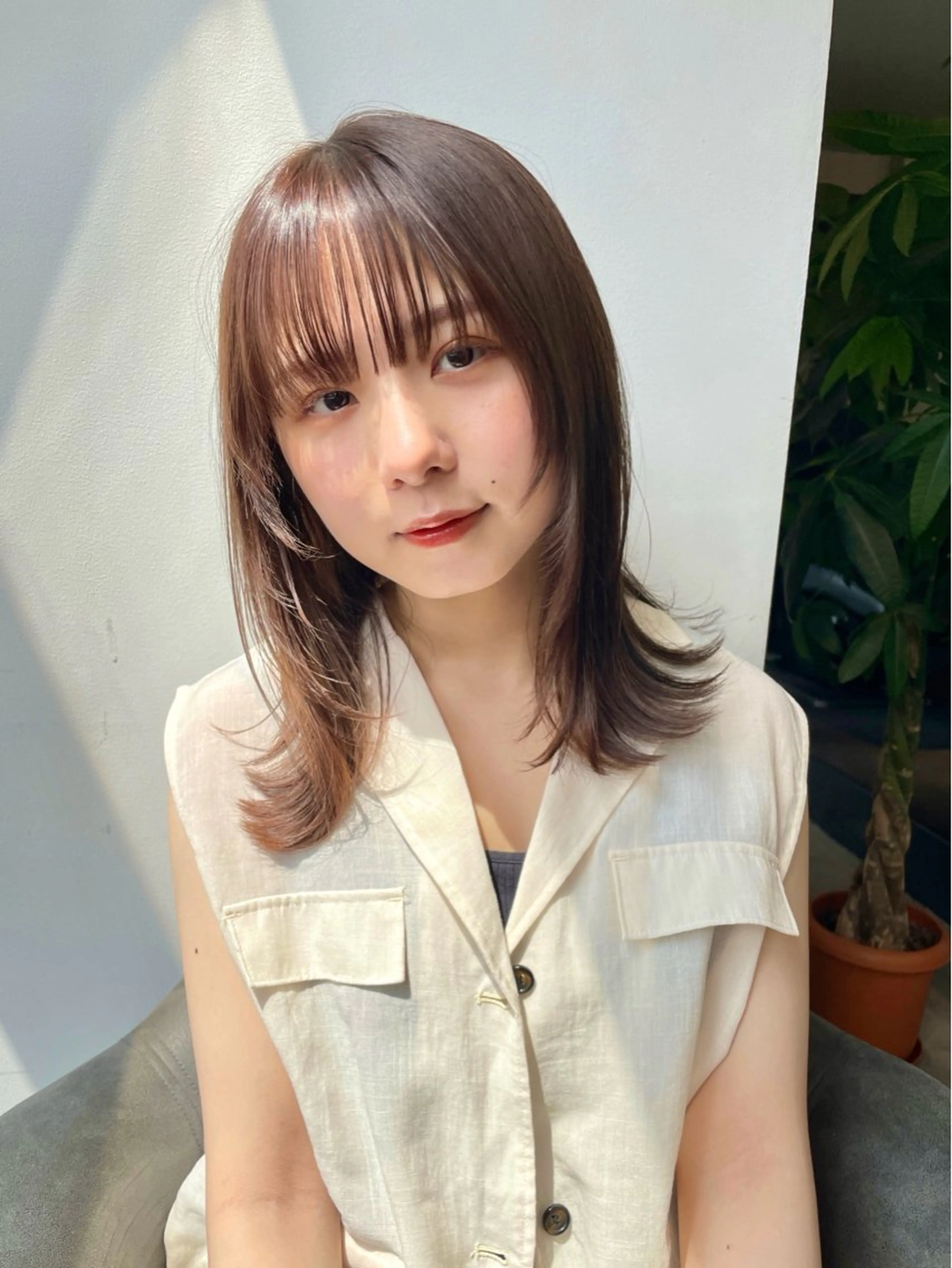 ミディアム カラー カット ヘアカラー トリートメント 艶カラー/レイヤー カット✂️近澤瑠以のヘアスタイル