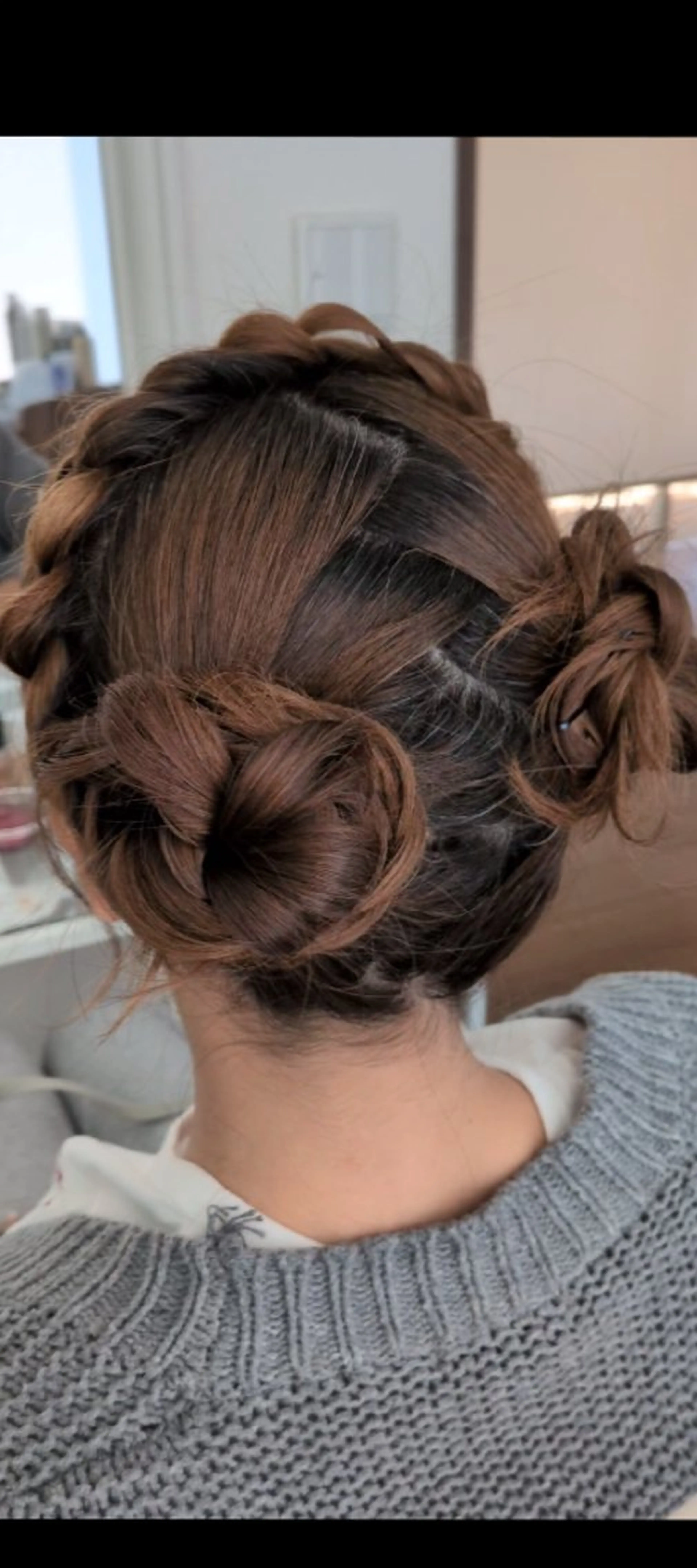 ツインお団子ヘアの写真