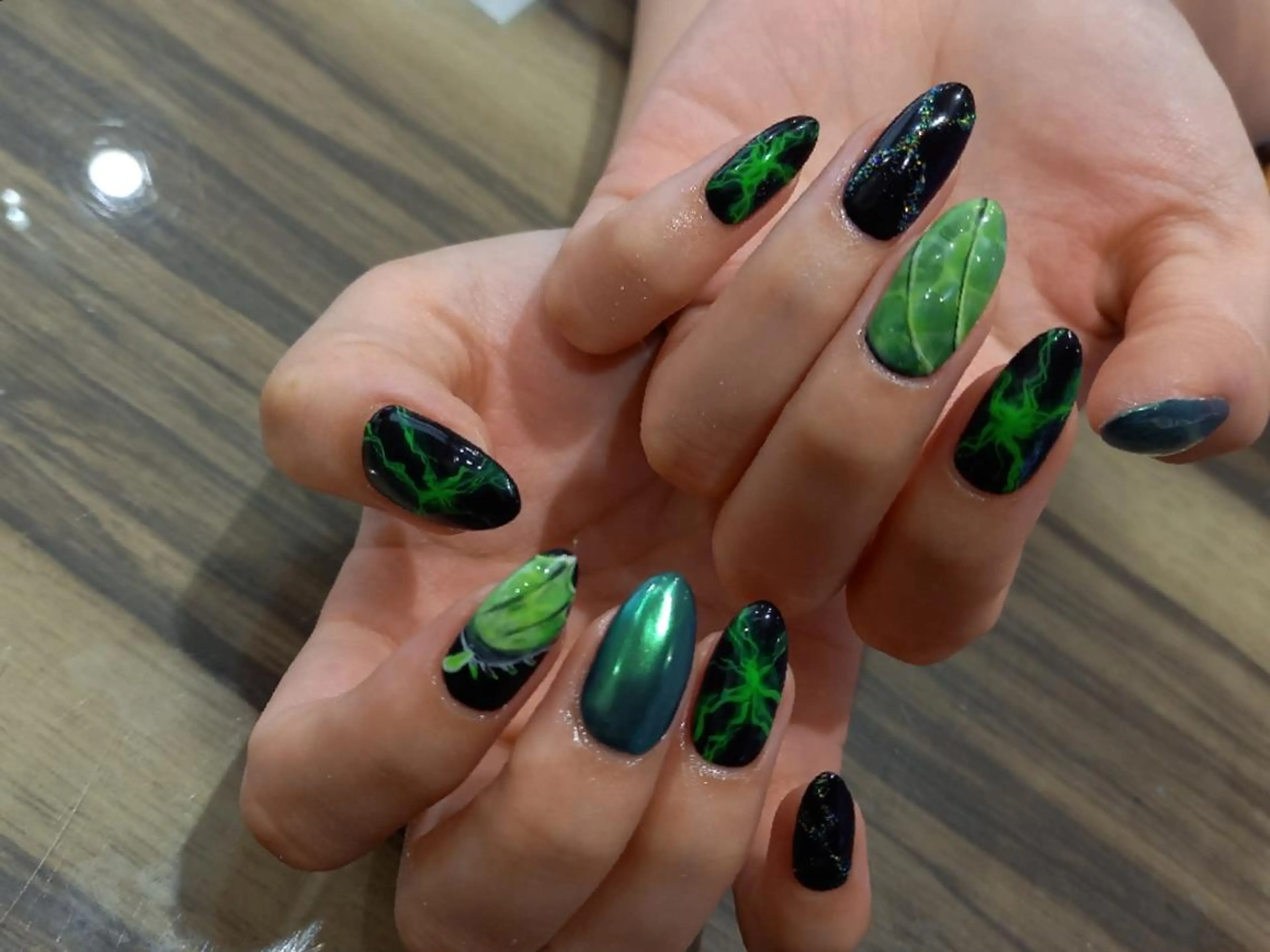 ネイル オーロラネイル ハンドネイル Progress Nailのヘアスタイル