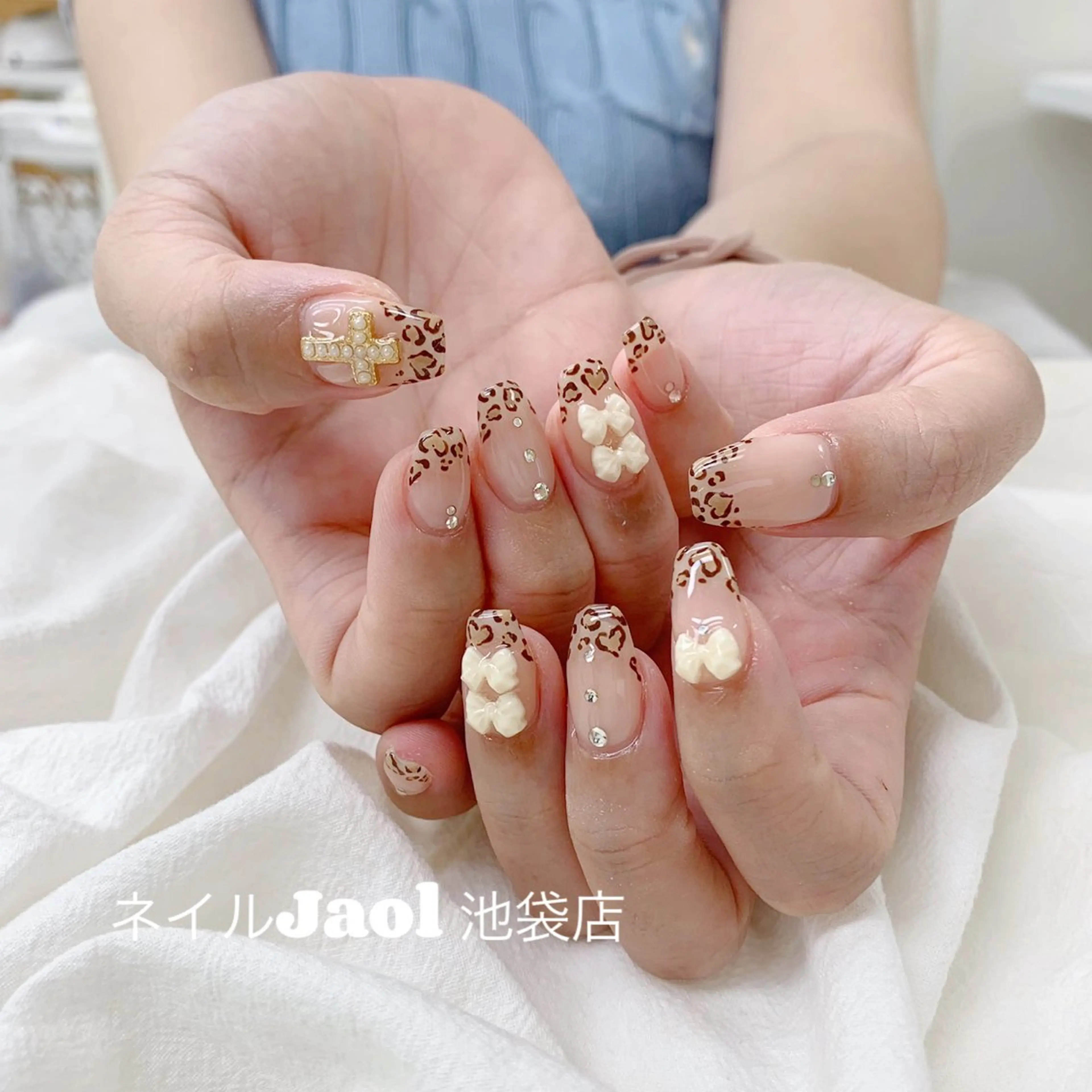 ミディアム 韓国風ヘア ハンドネイル ハンドケア nail jaol池袋店所属・ネイルJaol 池袋のネイルデザイン