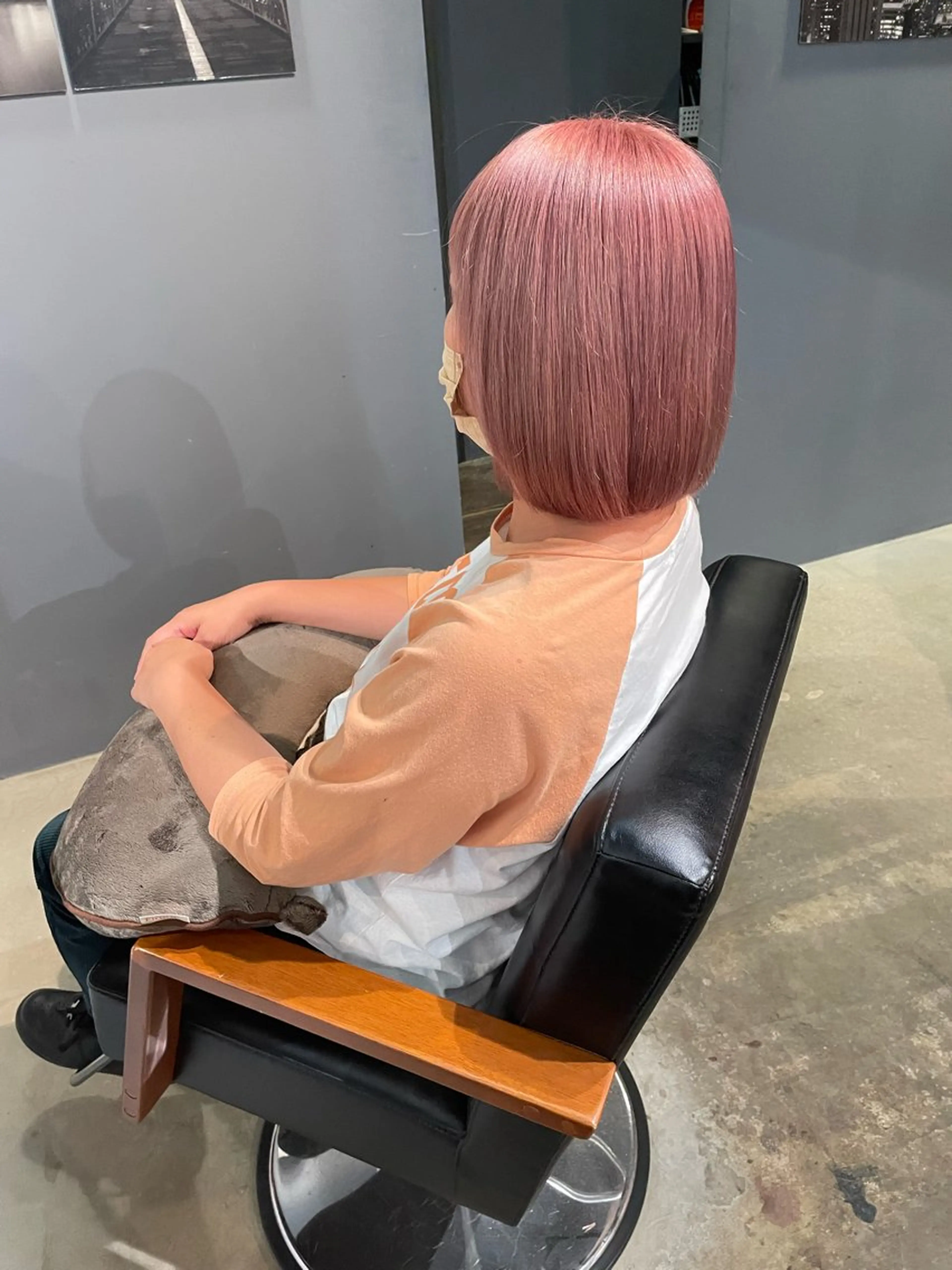 ミディアム ヘアカラー Baby美容師 Ninaのヘアスタイル