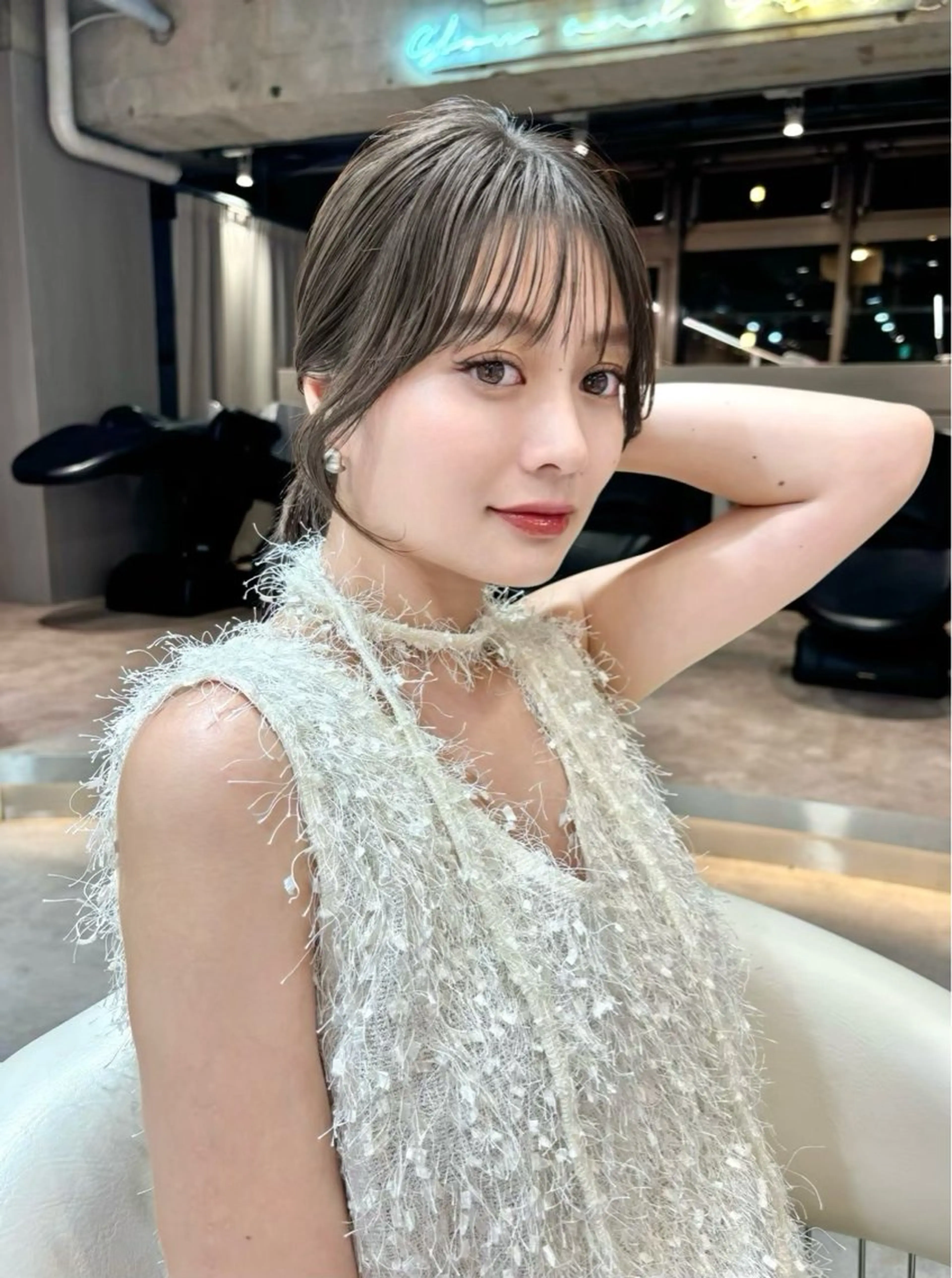 ロング 新井 望乃果のヘアスタイル