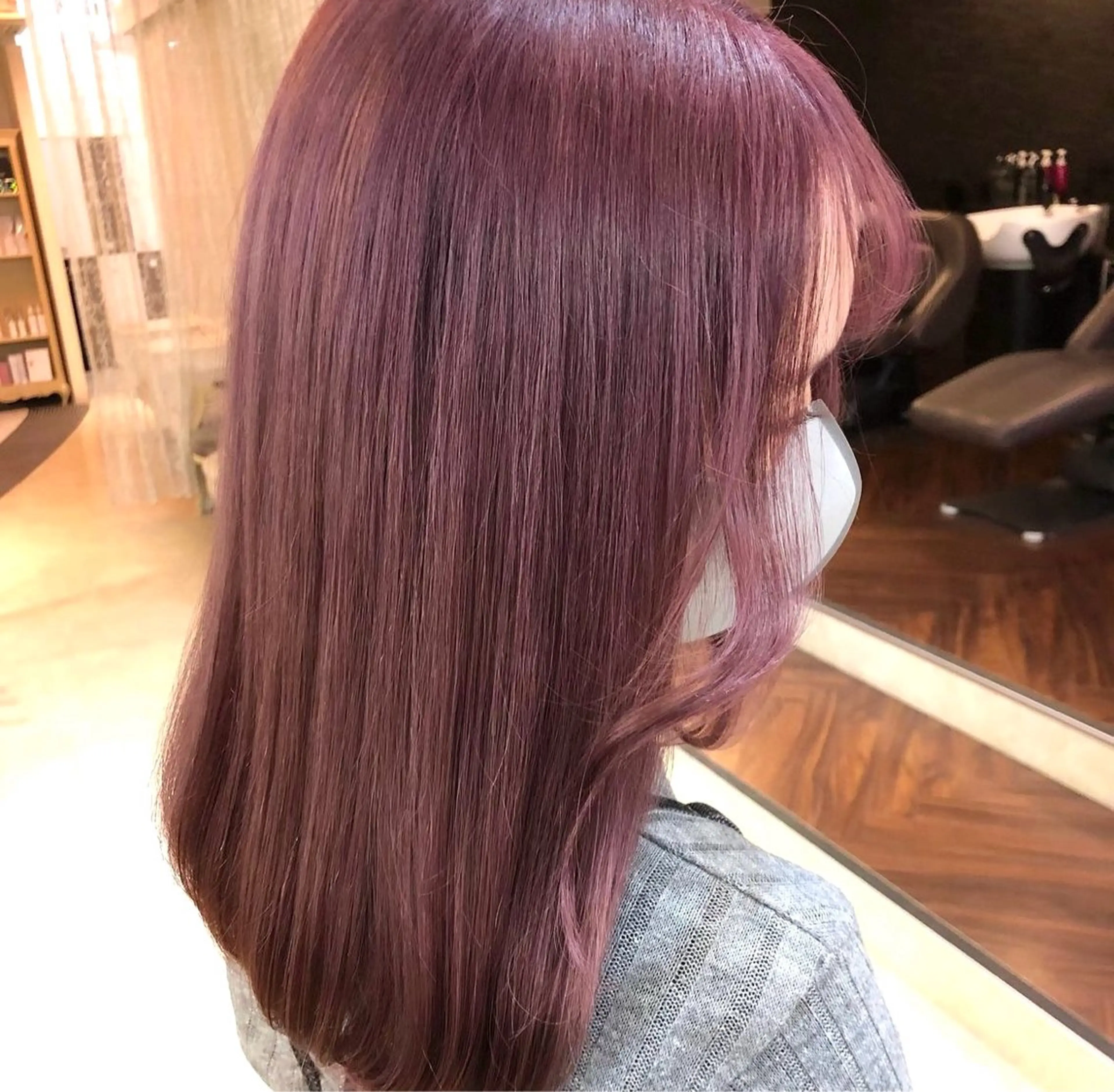 セミロング カラー ブリーチ ピンクカラー ヘアカラー トリートメント 🌷ケアブリーチ /透明感/れい🌷のヘアスタイル