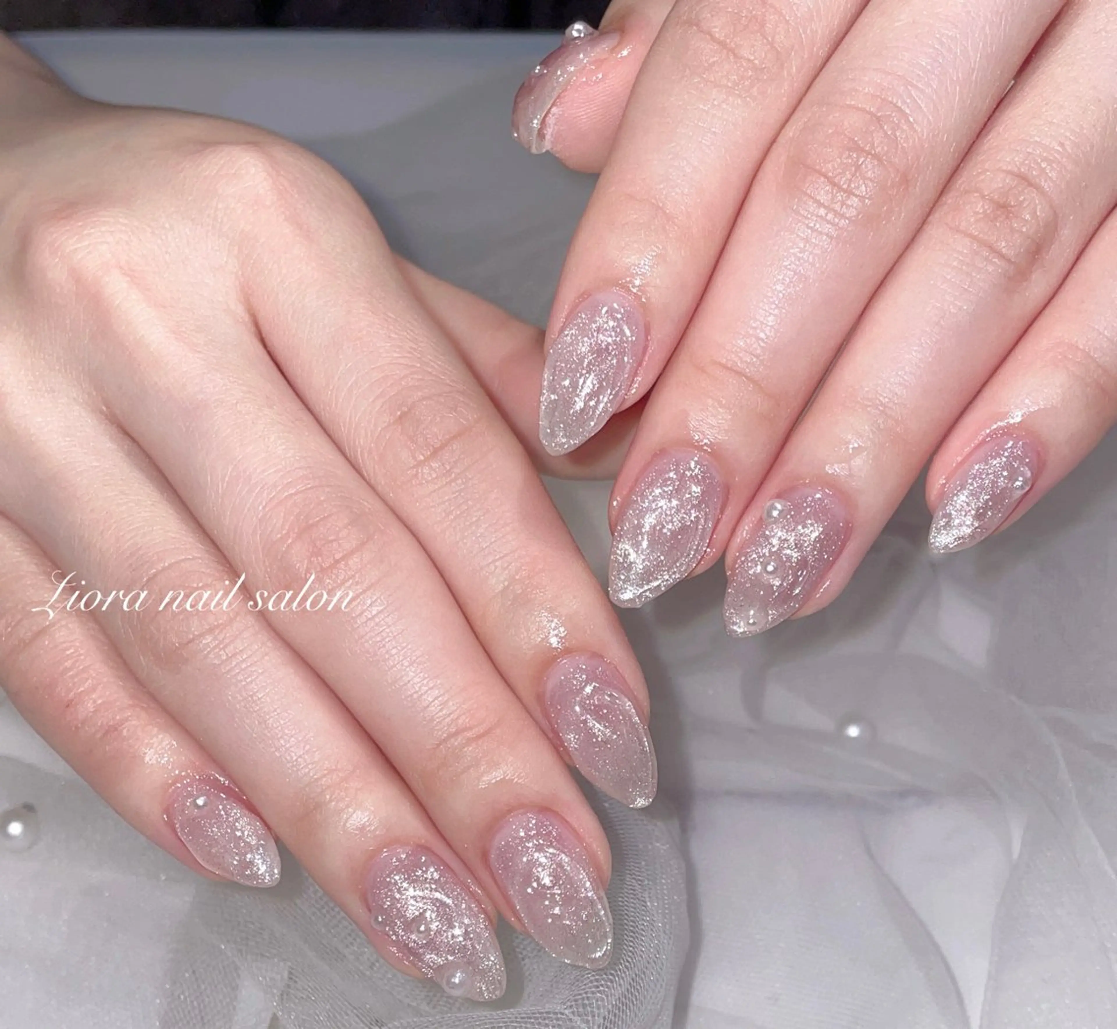 ネイル フレンチネイル ジェルネイル ガーリー グラデーション キラキラネイル ハンドネイル Liora ネイルサロン所属・Liora nail salonのネイルデザイン