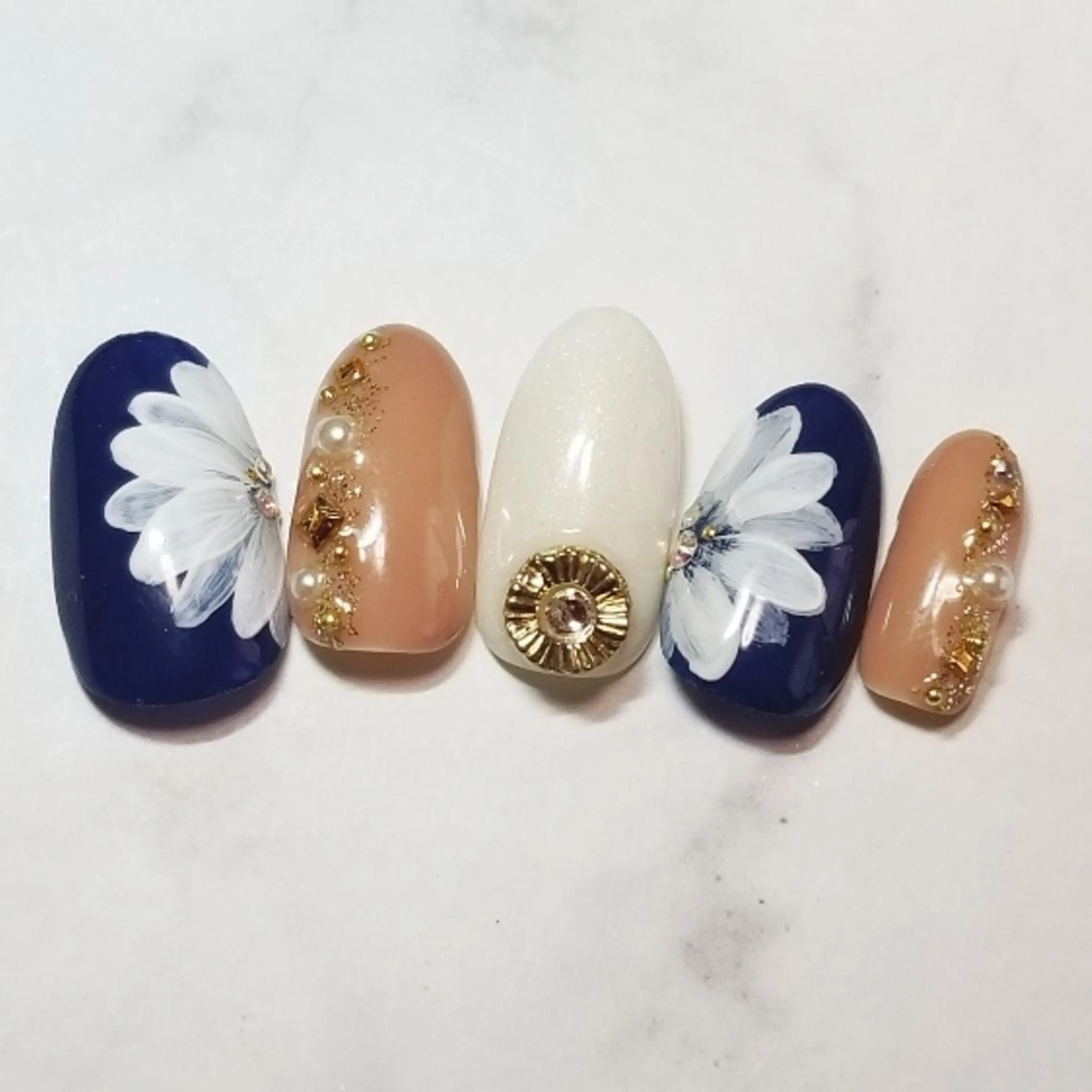 ネイル 博多ネイル ｍｉｍｉのネイルデザイン