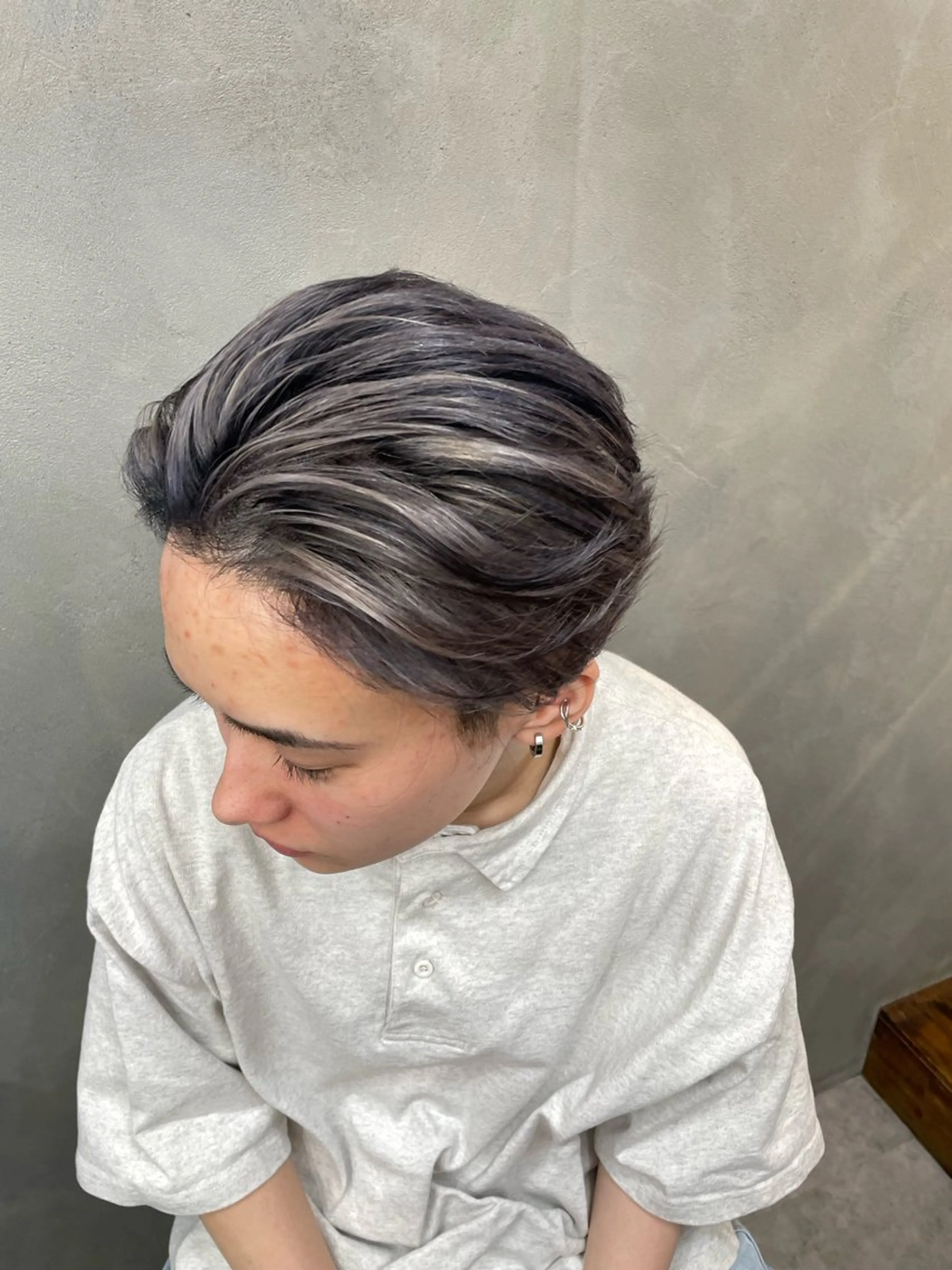 ショート カラー メンズ メンズバレイヤージュ メンズハイライト バレイヤージュ デザインカラー ハイライトカラー ヘアカラー TNB TOKYO所属・Insta 指名 No.1KURUMIのヘアスタイル