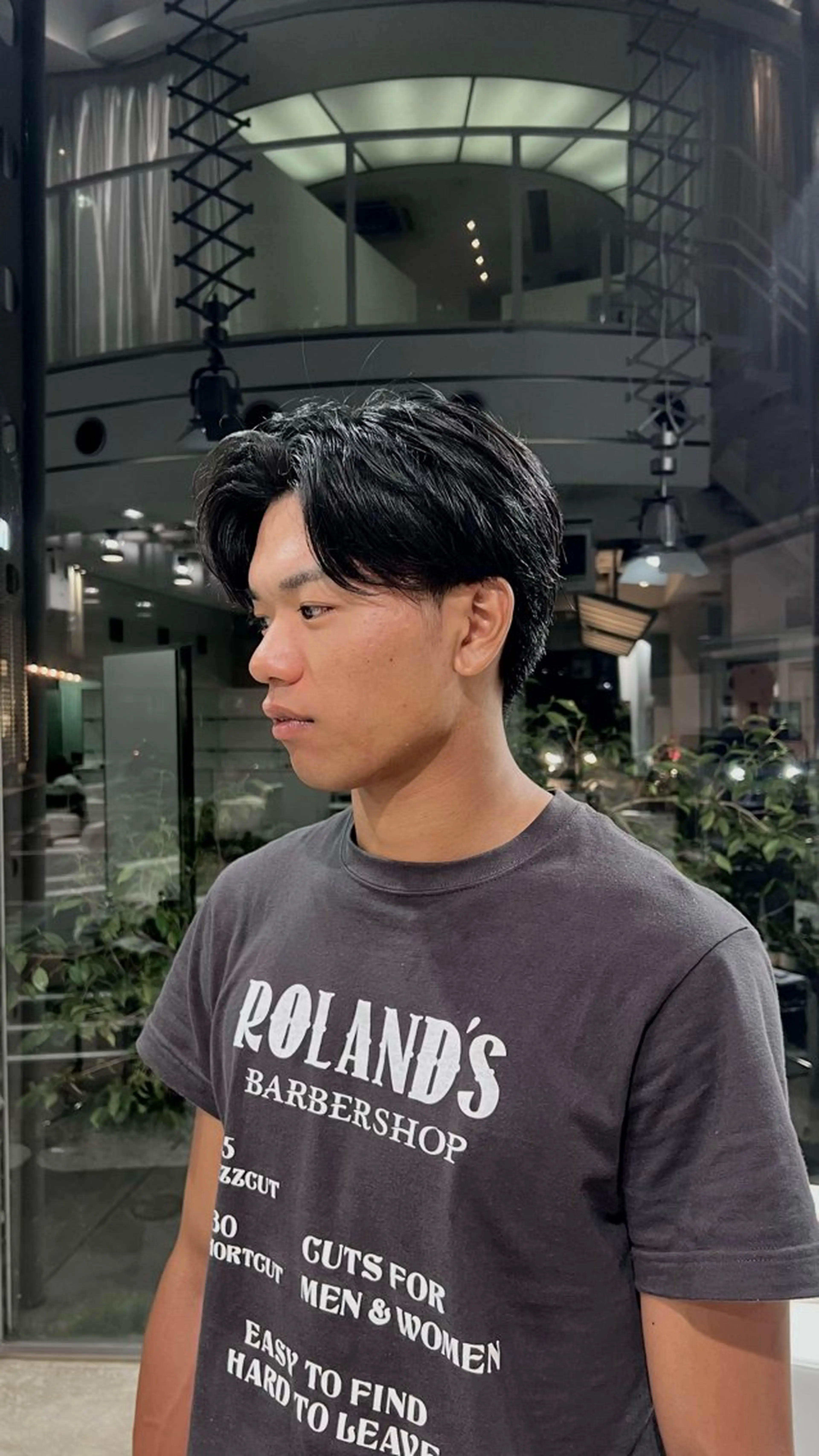 メンズ カット ハイトーン／レイヤー ／ショートのヘアスタイル