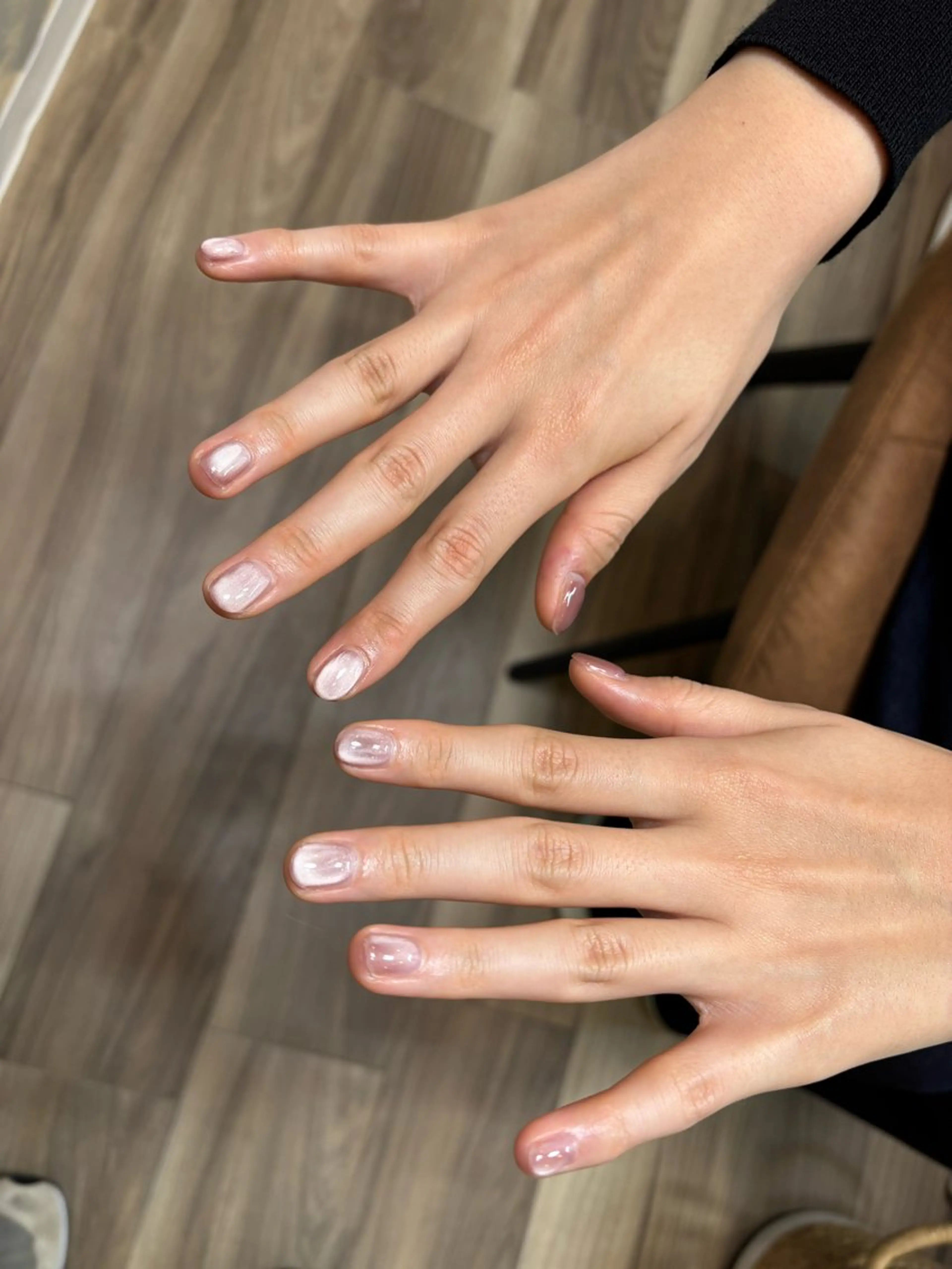 ネイル マグネットネイル ピンク シンプルネイル lealea Ayakaのネイルデザイン
