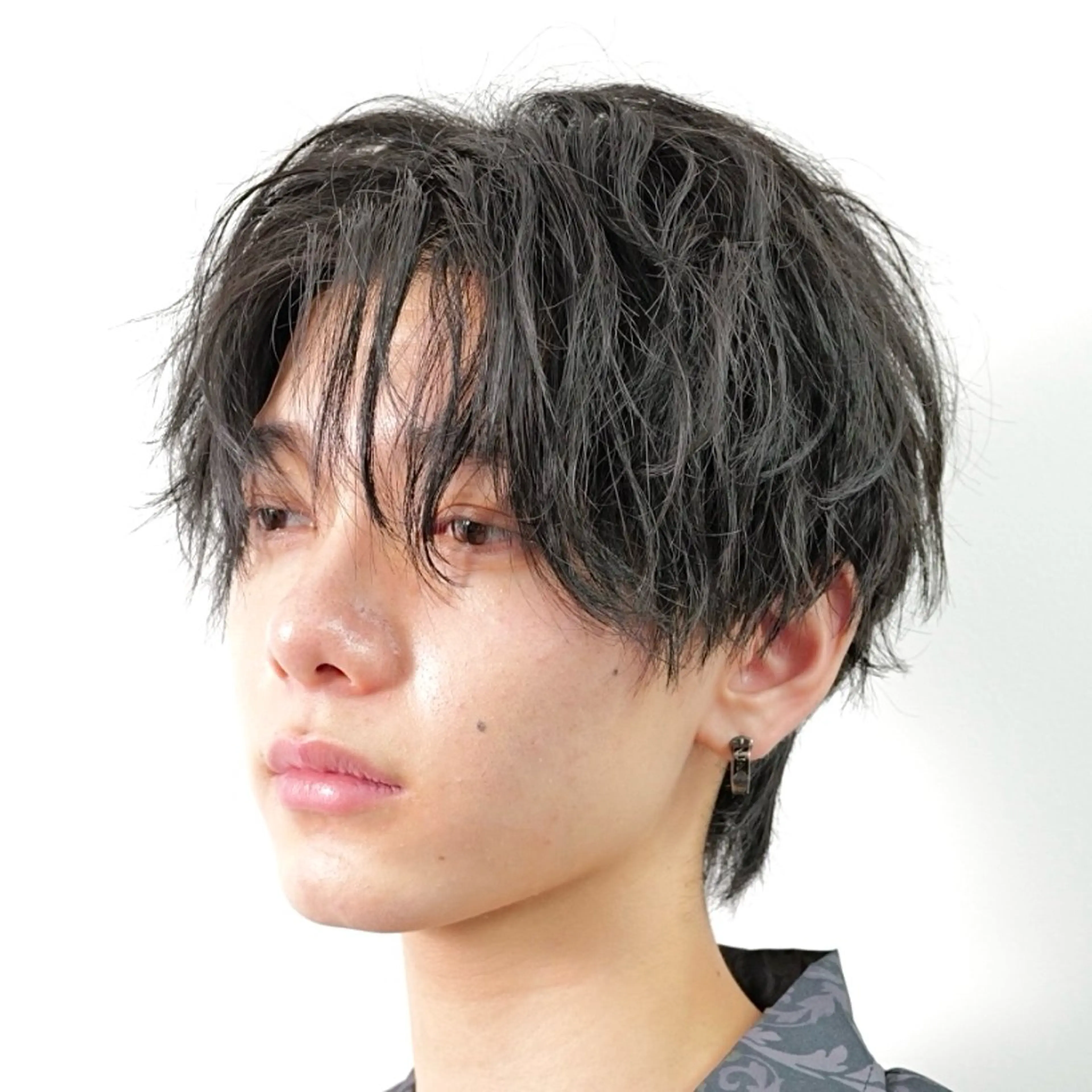 パーマ メンズ メンズブリーチ ダウンパーマ メンズハイトーン カルマパーマ メンズ韓国風 カット パーマ 《メンズ特化》韓国風 パーマ/千原涼麻のヘアスタイル