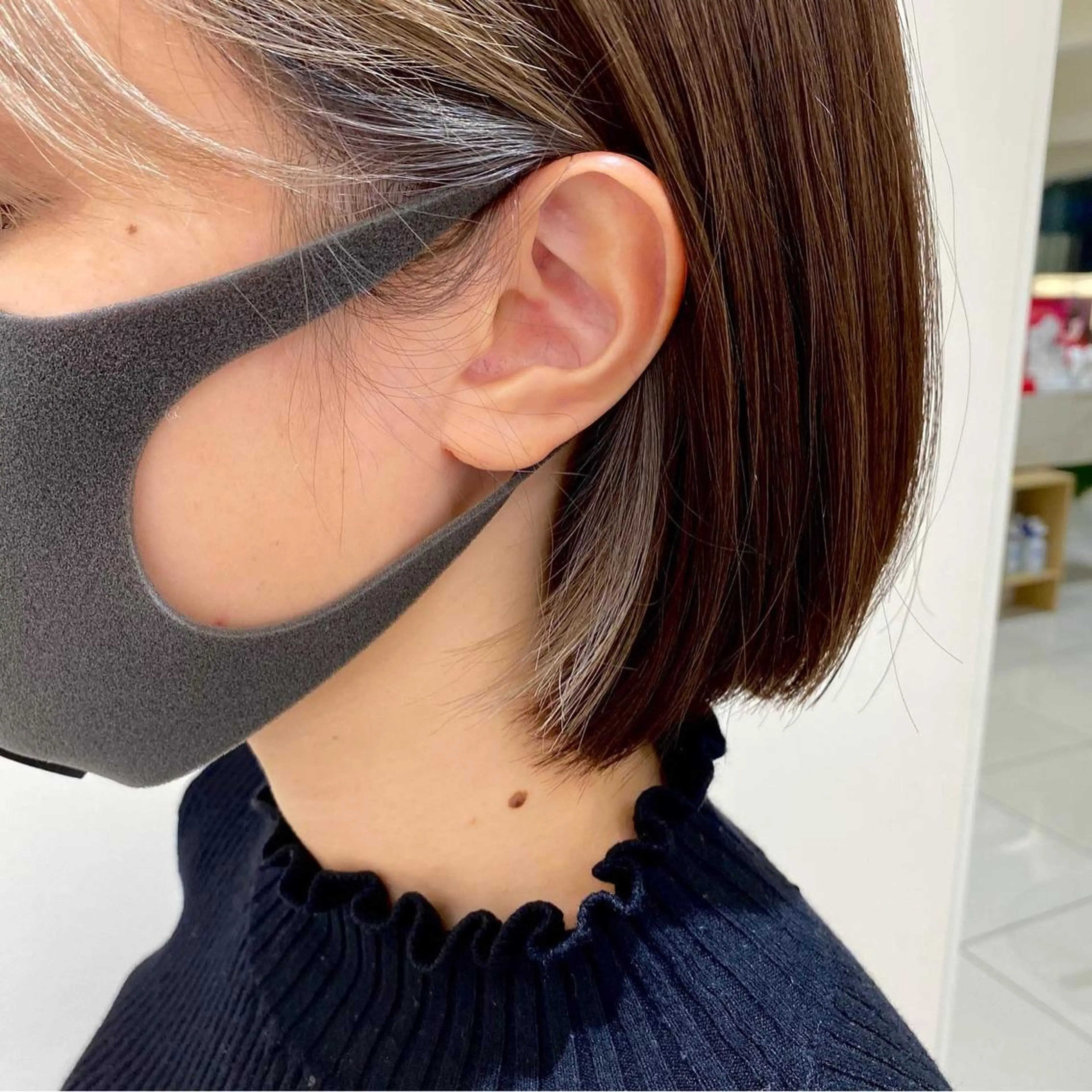 ショート カラー カット ヘアカラー トリートメント プレイングカラー🤍 細めハイライトのヘアスタイル