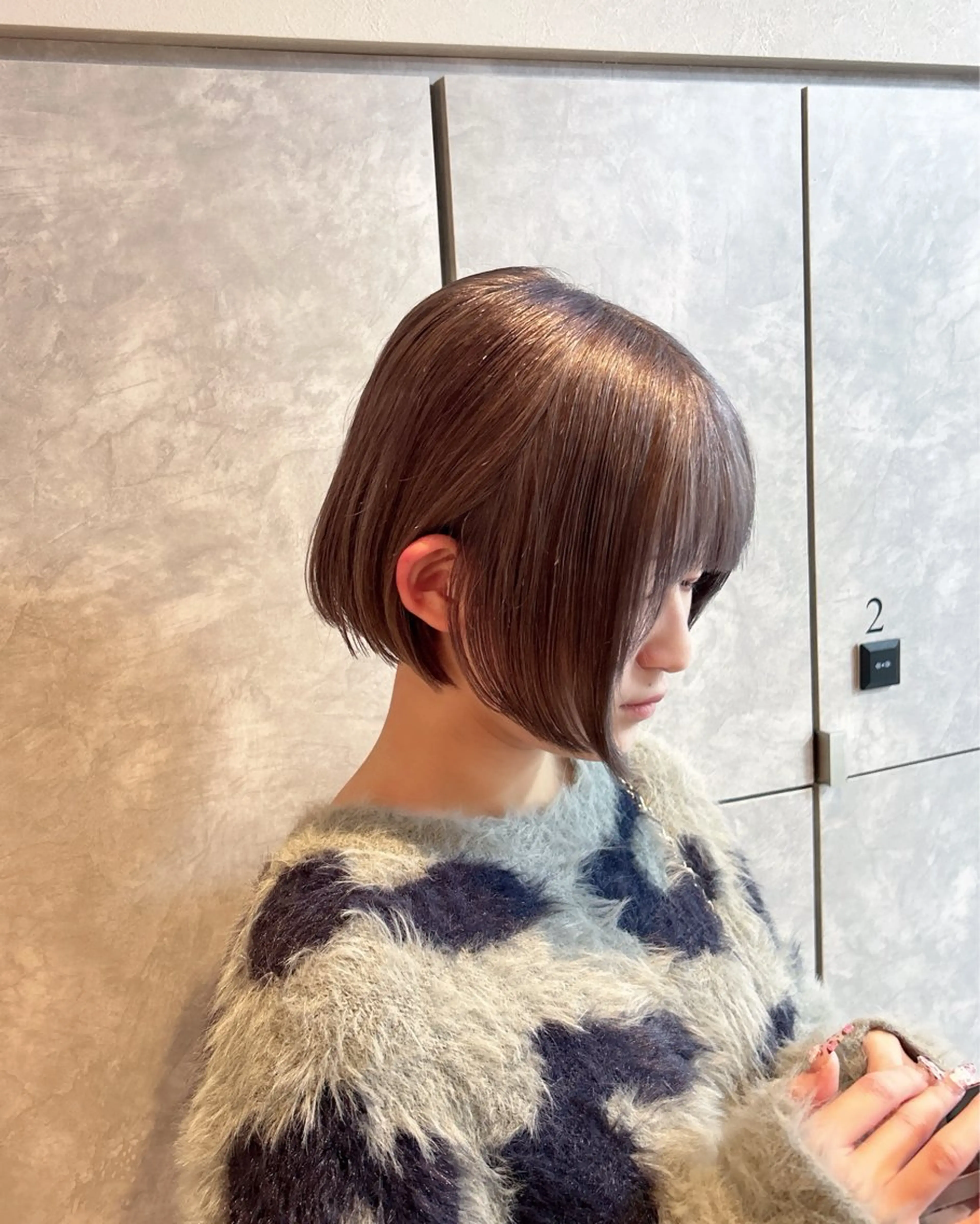 ミディアム ガルボヘアー心斎橋所属・プルエクステカラー専 門店ガルボヘアーのヘアスタイル