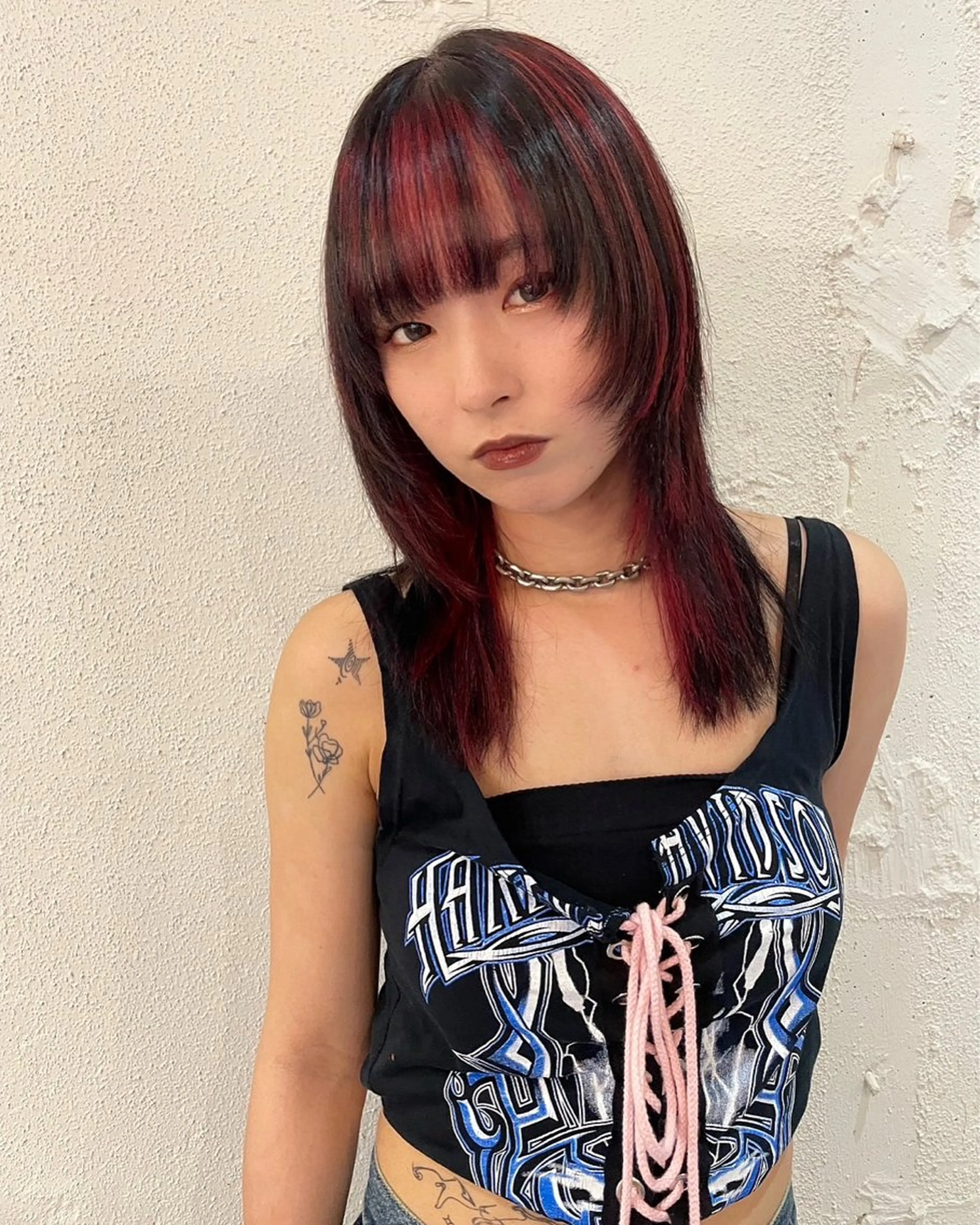 ロング カラー ヘアカラー トリートメント 小谷 梨奈のヘアスタイル