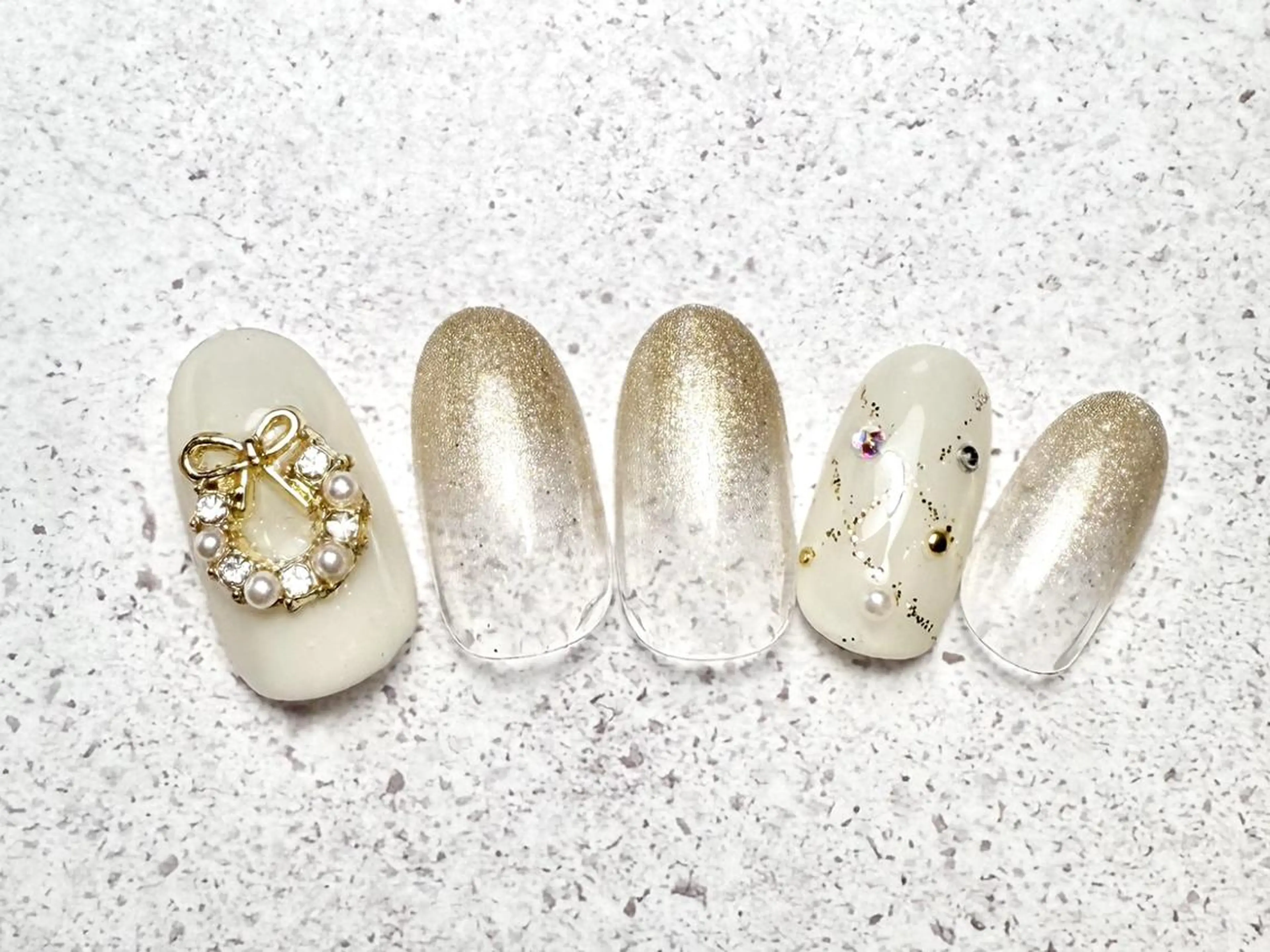 ネイル maninail mikaのネイルデザイン