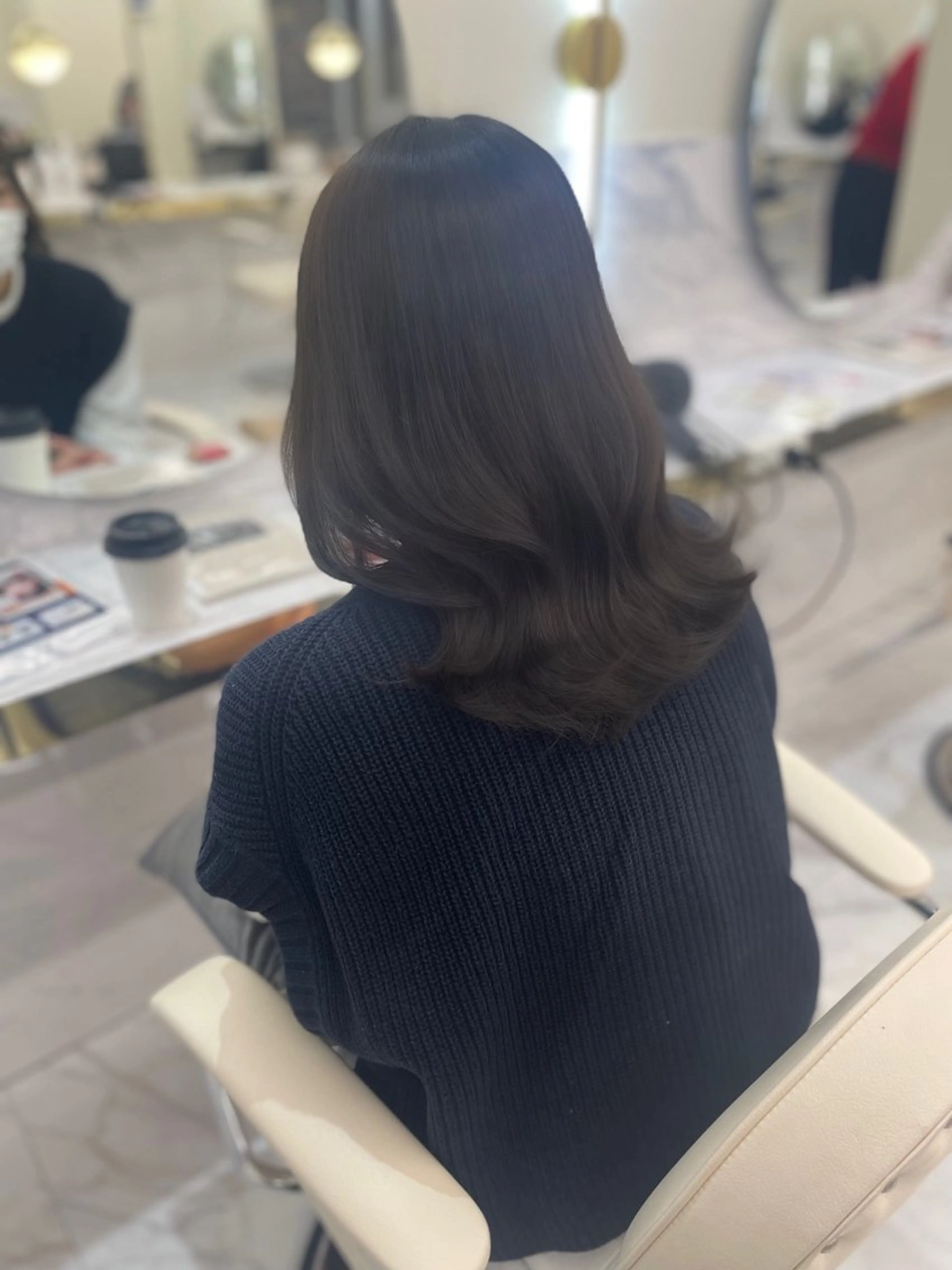 セミロング カット ヘアカラー トリートメント 似合わせのプロ🕊 美髪矯正/ioriのヘアスタイル