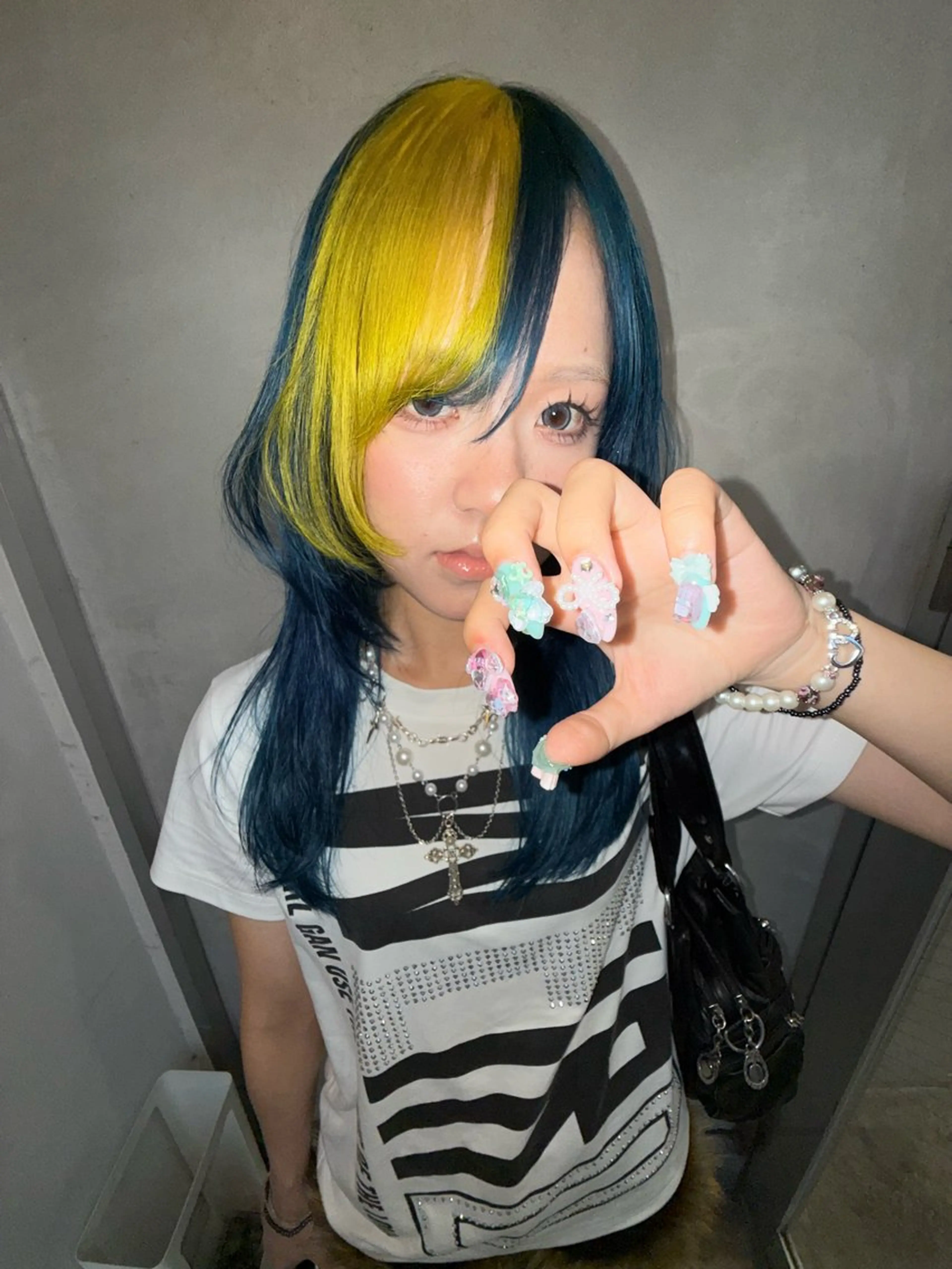 ロング カラー ヘアカラー XENA表参道 MIKUのヘアスタイル