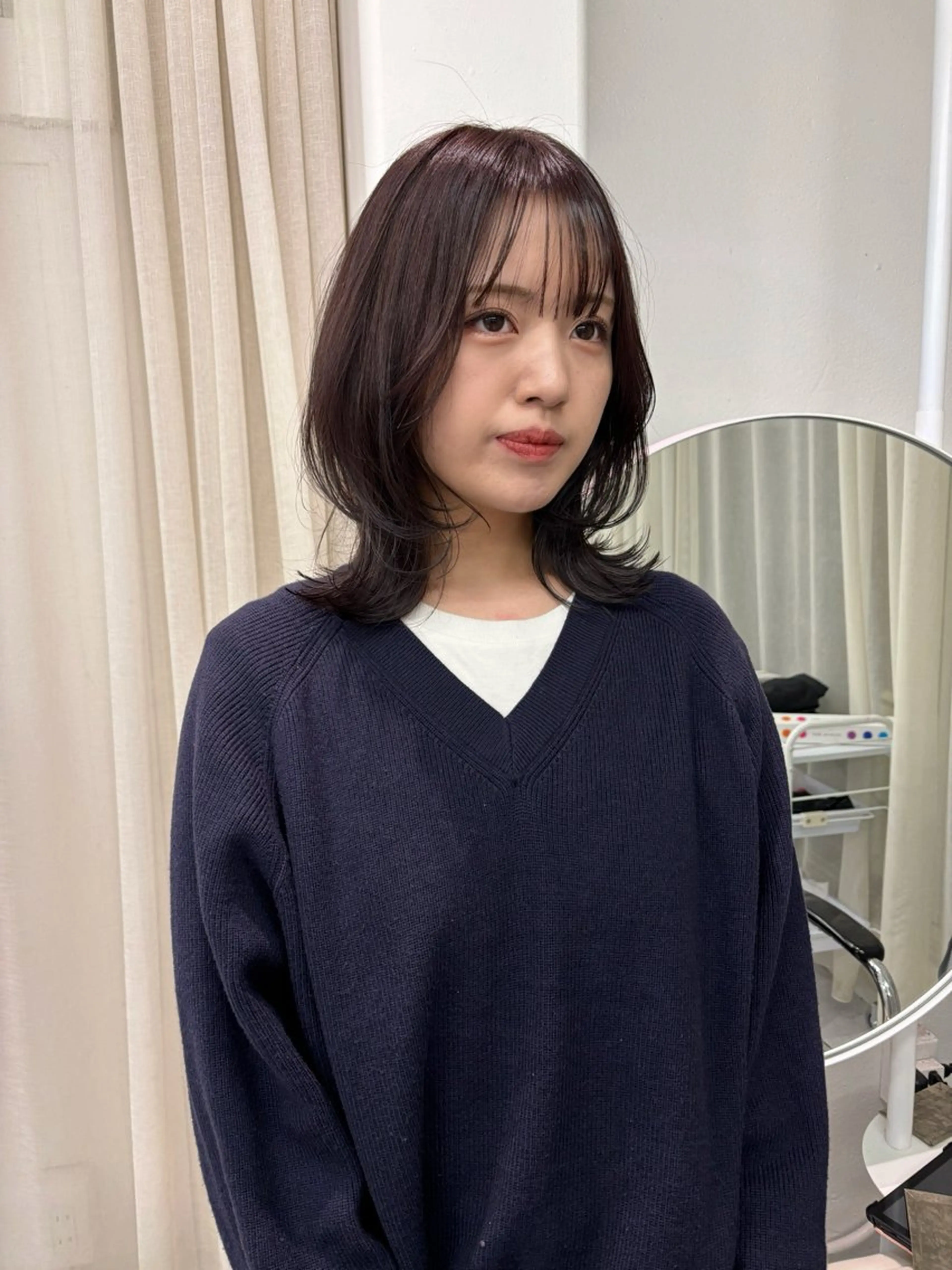 ミディアム カラー グレージュ ラベンダーカラー ラベンダーグレージュ ラベンダーグレー レイヤーカット カット ヘアカラー トリートメント レイヤーカット🎀 kanaのヘアスタイル