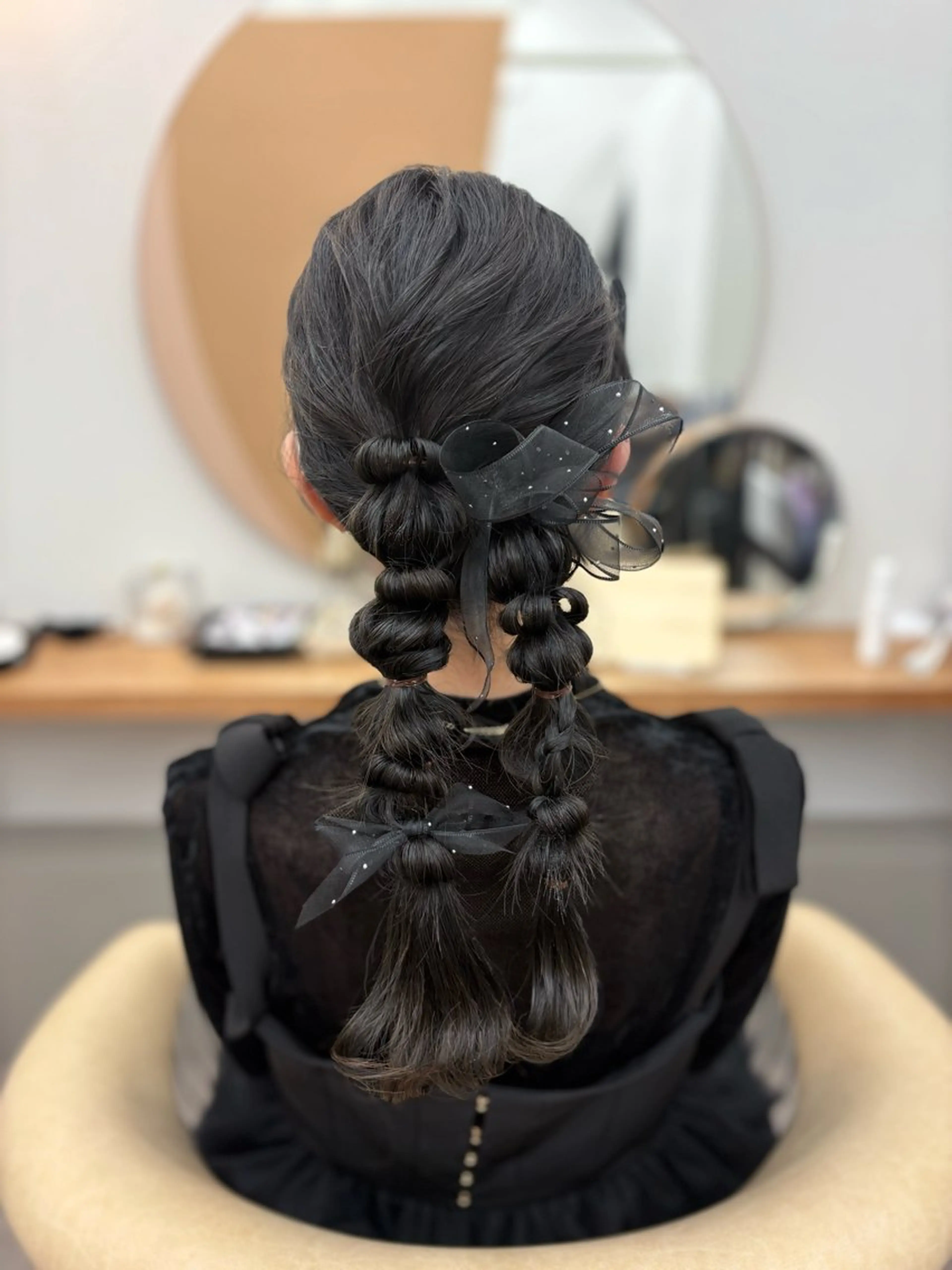 ヘアアレンジ ヘアセット ubu share salon所属・鈴村緋女／ヘアセット ／耳ツボジュエリーのその他イメージ