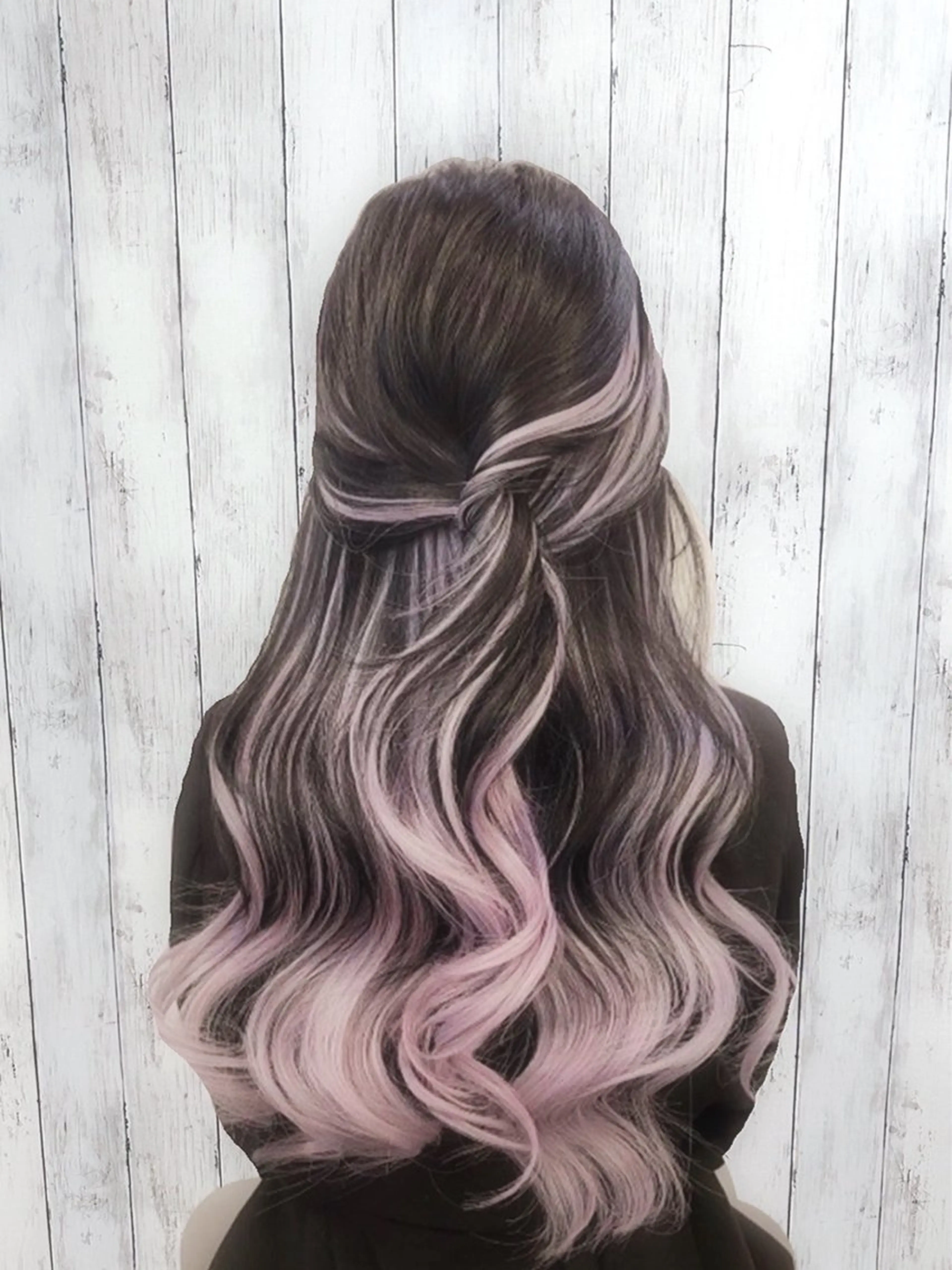 ロング カラー ヘアアレンジ エクステ 韓国風ヘア エクステ専門店 Vのヘアスタイル