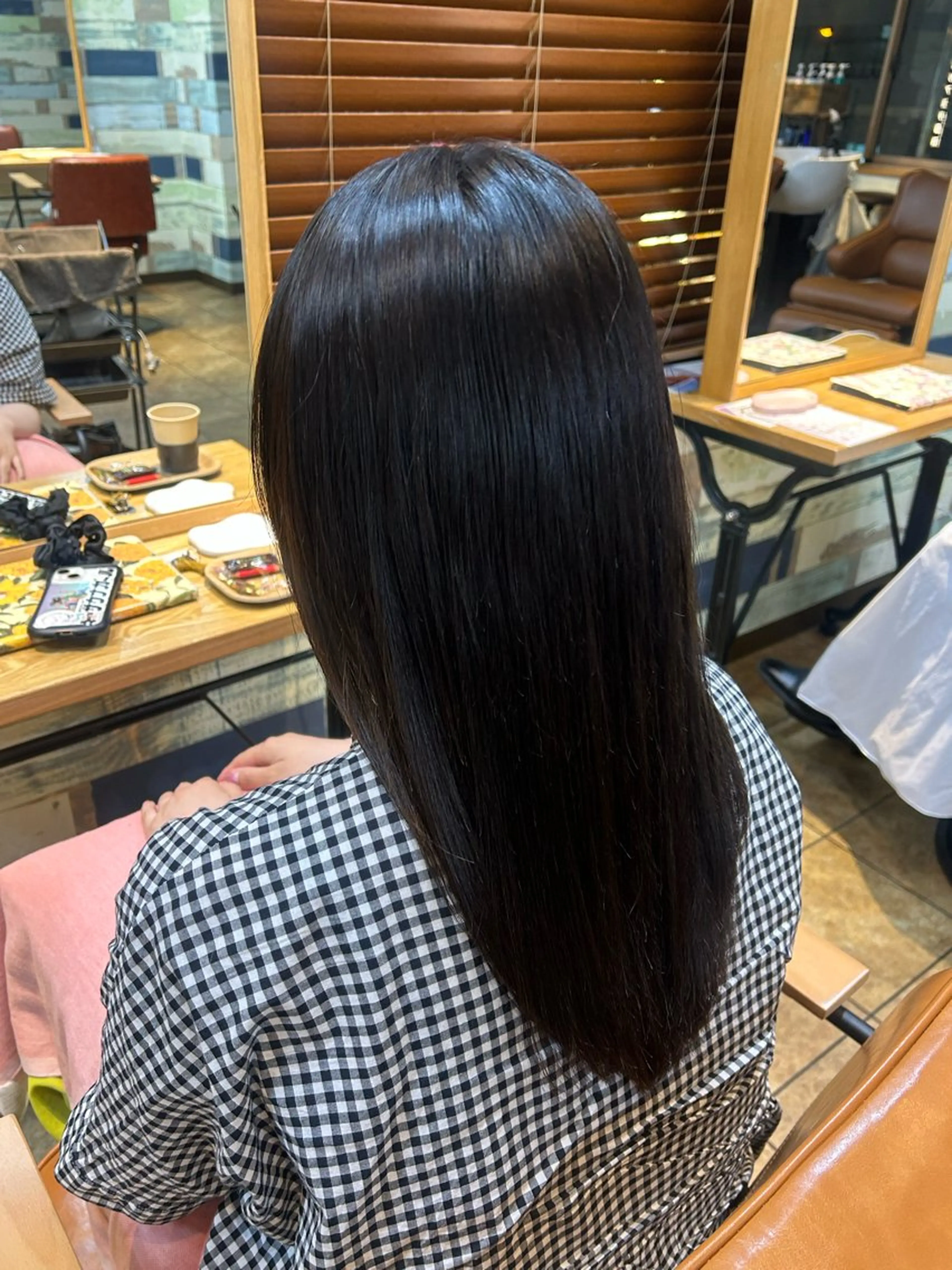 ロング トリートメント ヘアカラー 透明感カラー🫧🩵 林　菜々美のヘアスタイル