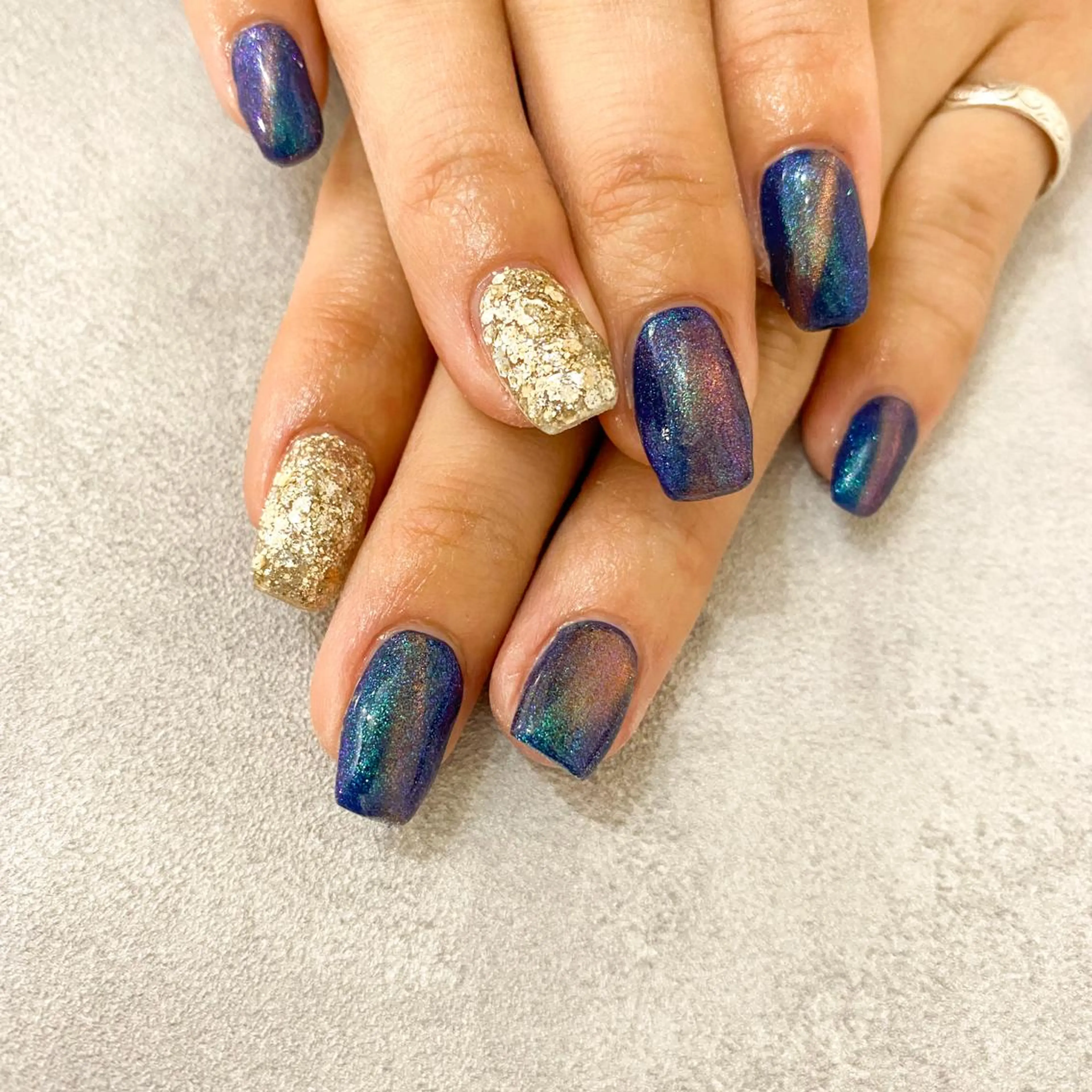 ネイル ハンドネイル ゴテゴテ💙ワンホン リオナのネイルデザイン