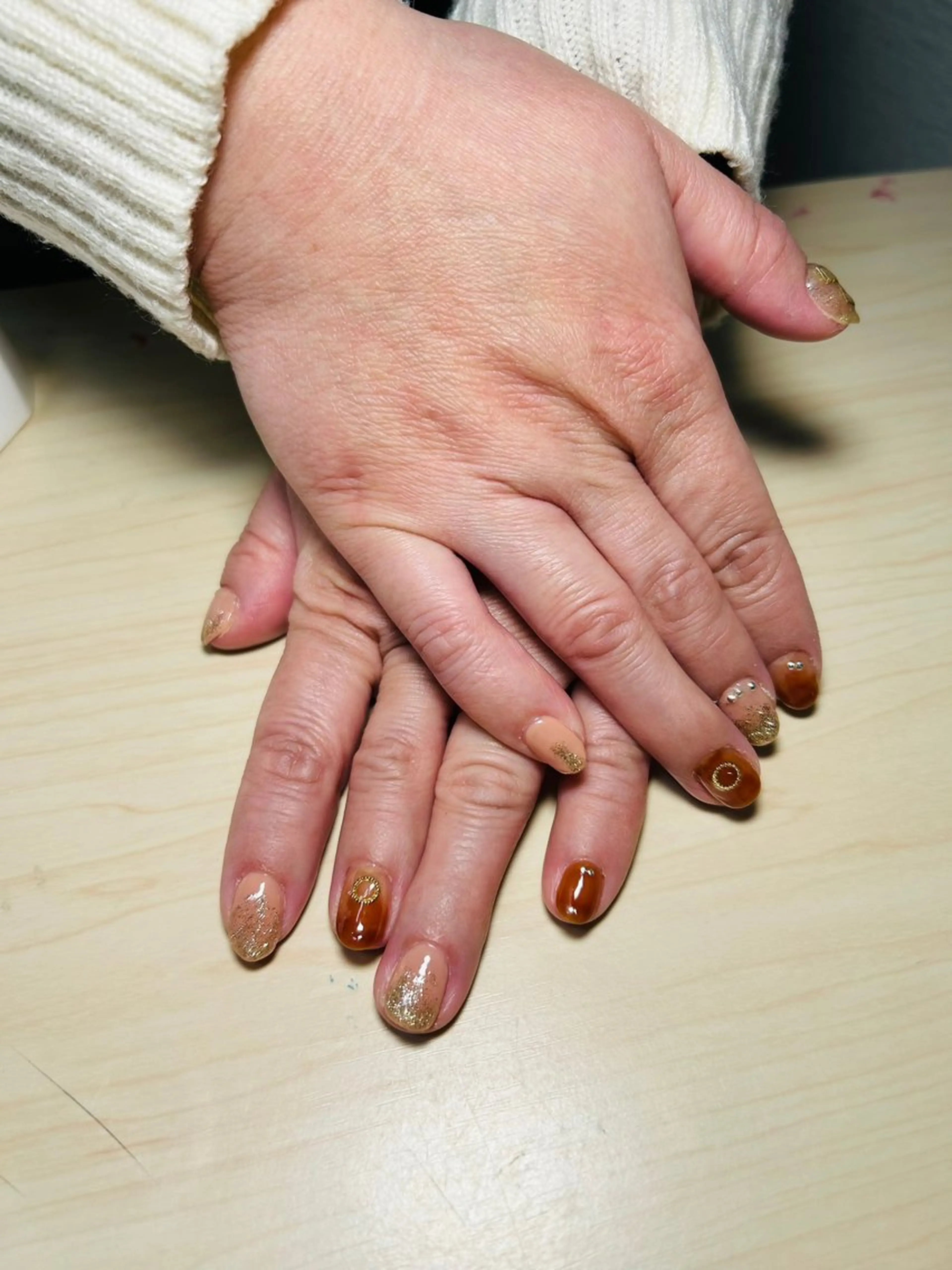 ネイル ハンドネイル ロ イのネイルデザイン