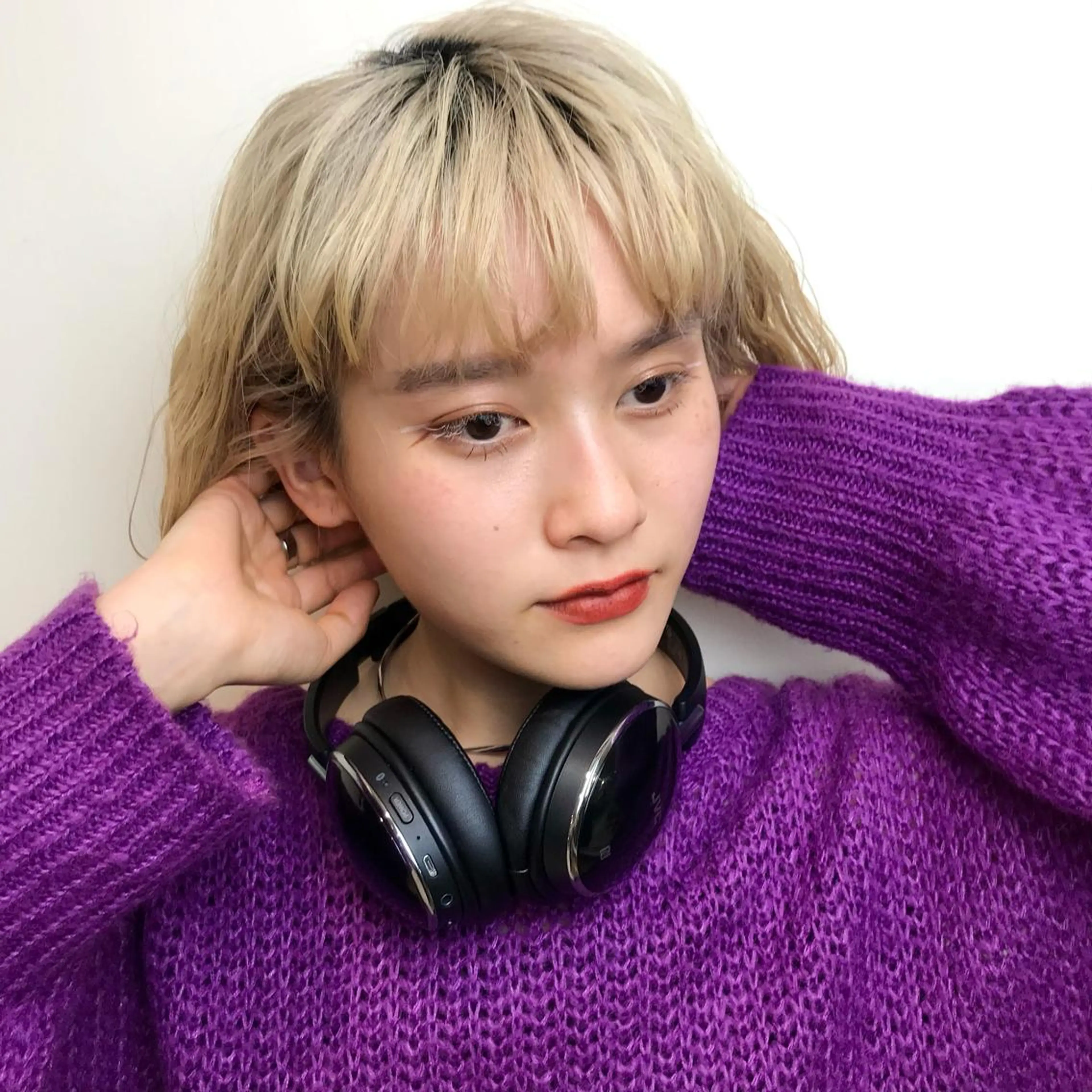 ショート カラー スナコザワ レナのヘアスタイル