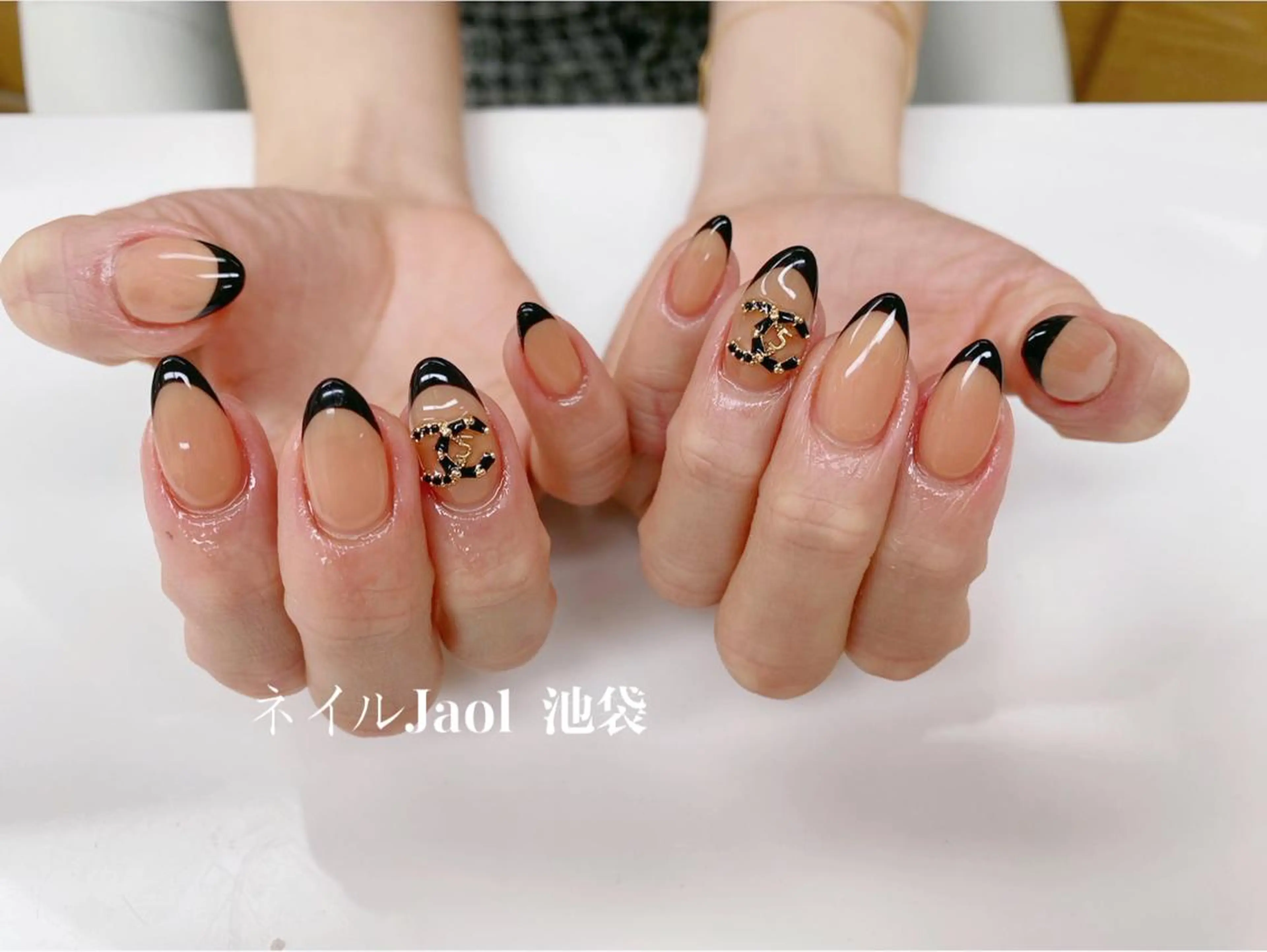 ミディアム ハンドネイル nail jaol池袋店所属・ネイルJaol 池袋のネイルデザイン