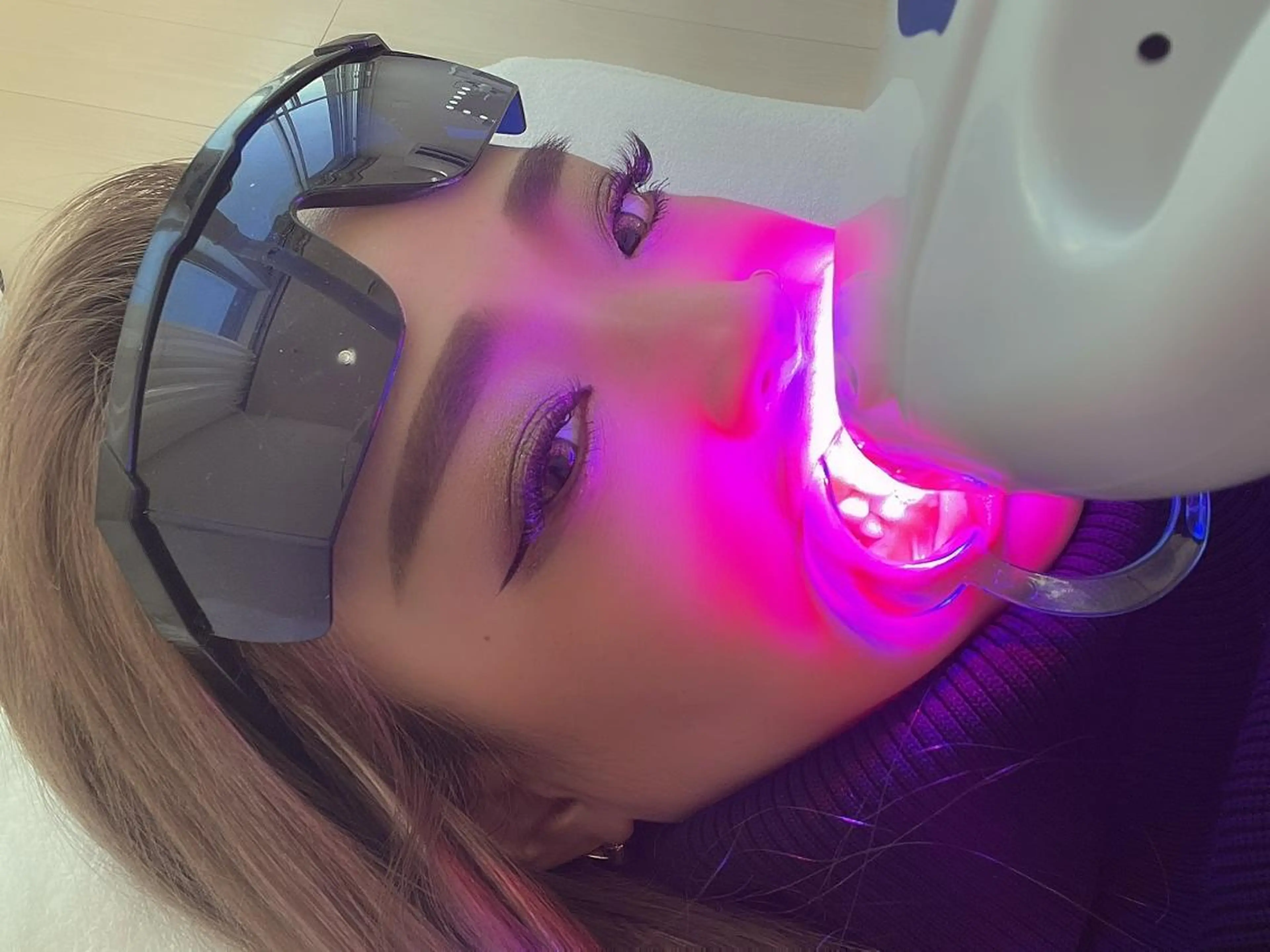 ネイル ヘアアレンジ カラー メンズ マツエク・マツパ パーマ キッズ アイブロウ ミディアム ホワイト その他 ライトビューティー 銀座本店のエステ・リラクイメージ