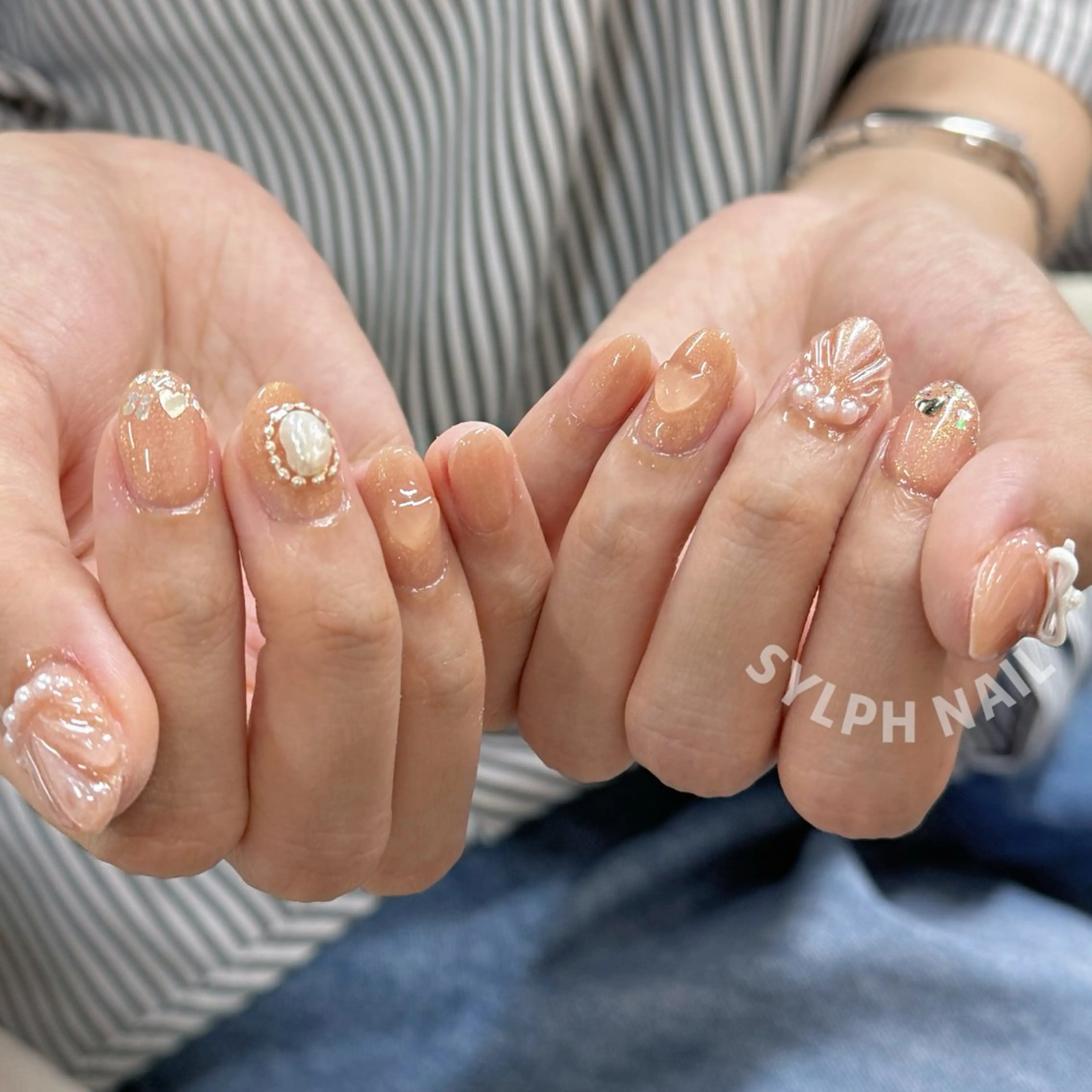 ネイル ハンドネイル Trend Nail シルフのネイルデザイン