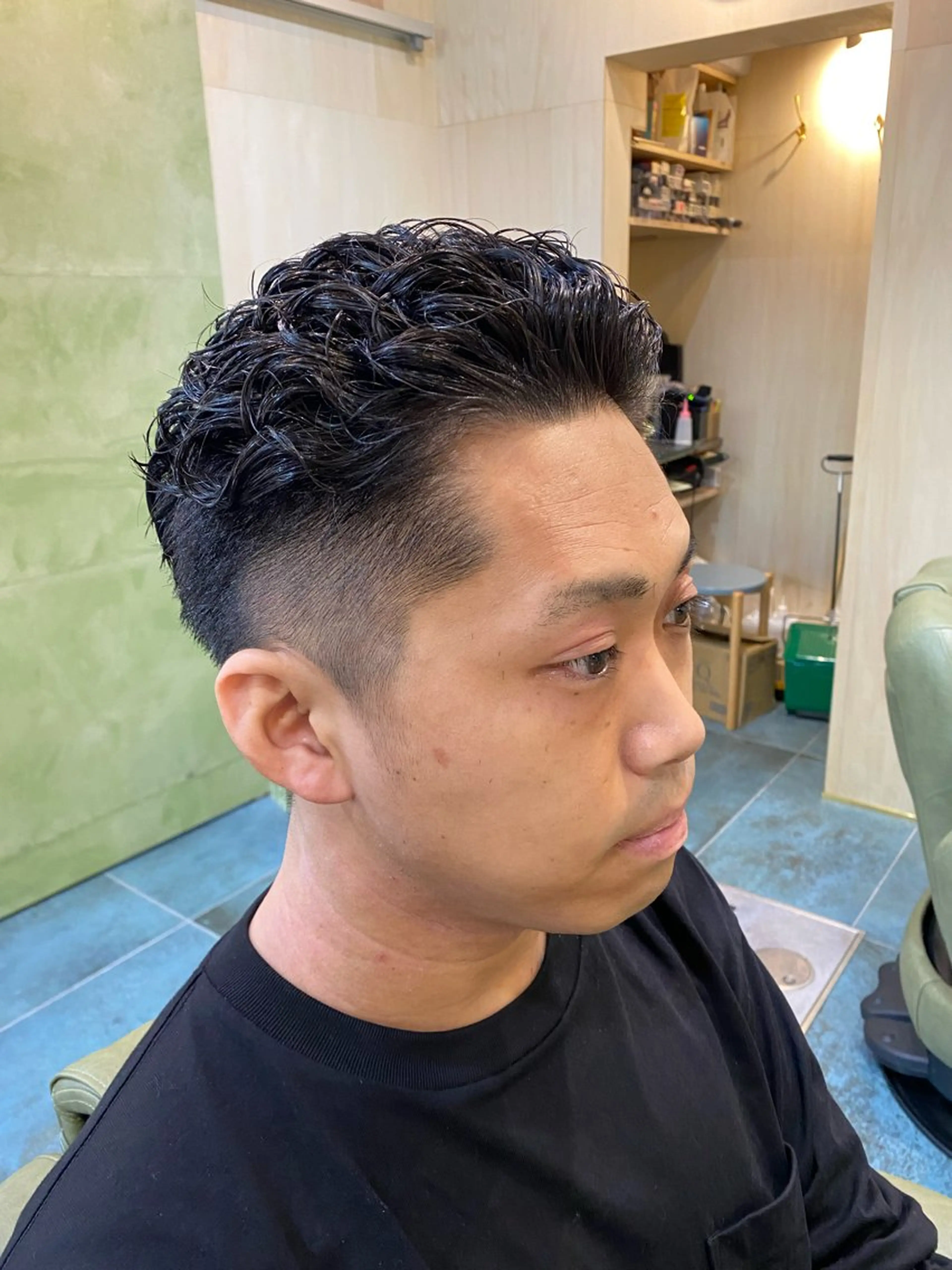 ミディアム パーマ メンズ フェードカット 刈り上げ メンズカット/パーマ 福島区SOSOのヘアスタイル