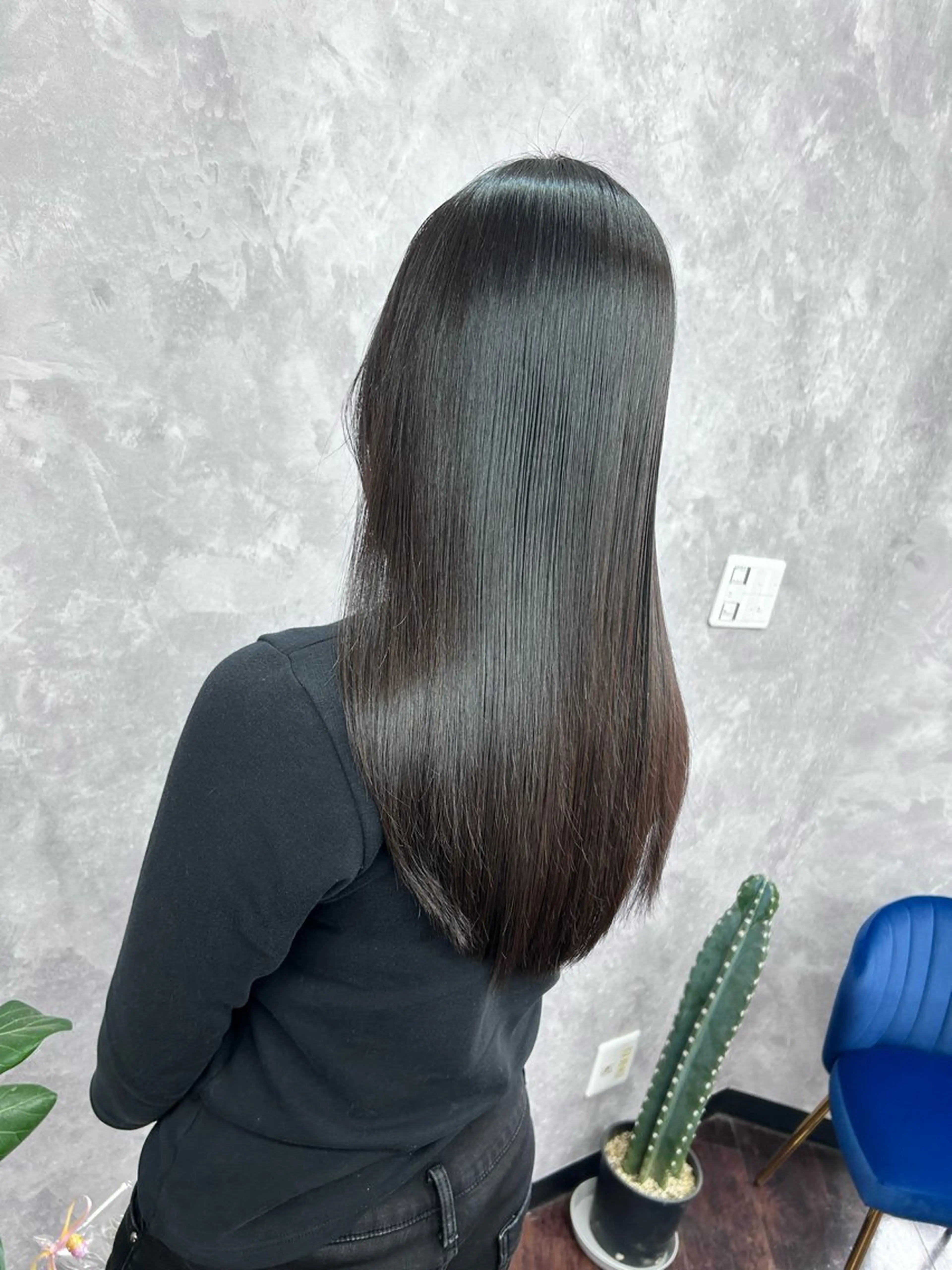 ロング カット 縮毛矯正 AN'TIA小作所属・AN'TIA小作代表 ⭐︎kazuma⭐︎のヘアスタイル
