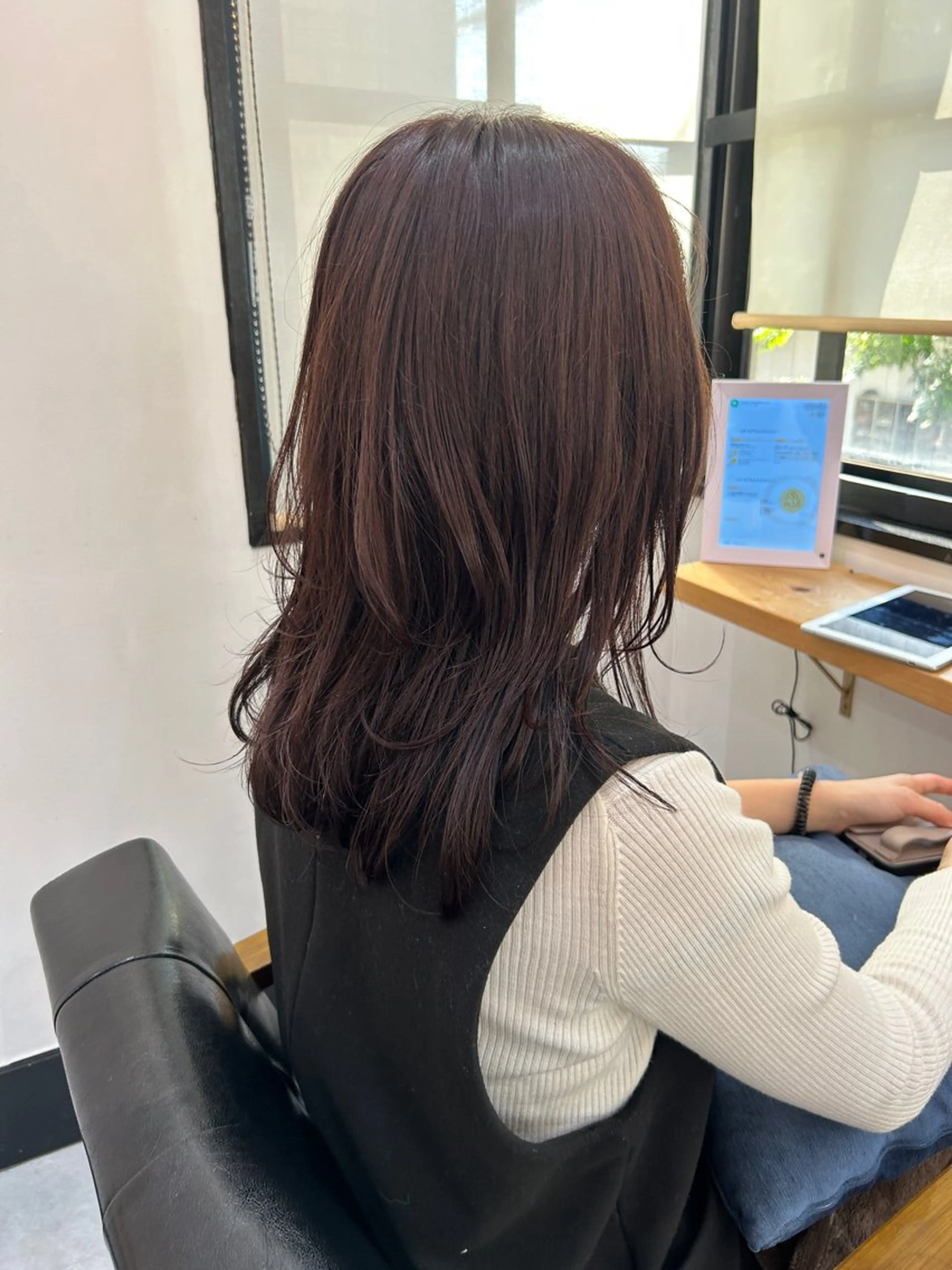 セミロング ヘアカラー トリートメント CARICIA 白木 由里加のヘアスタイル