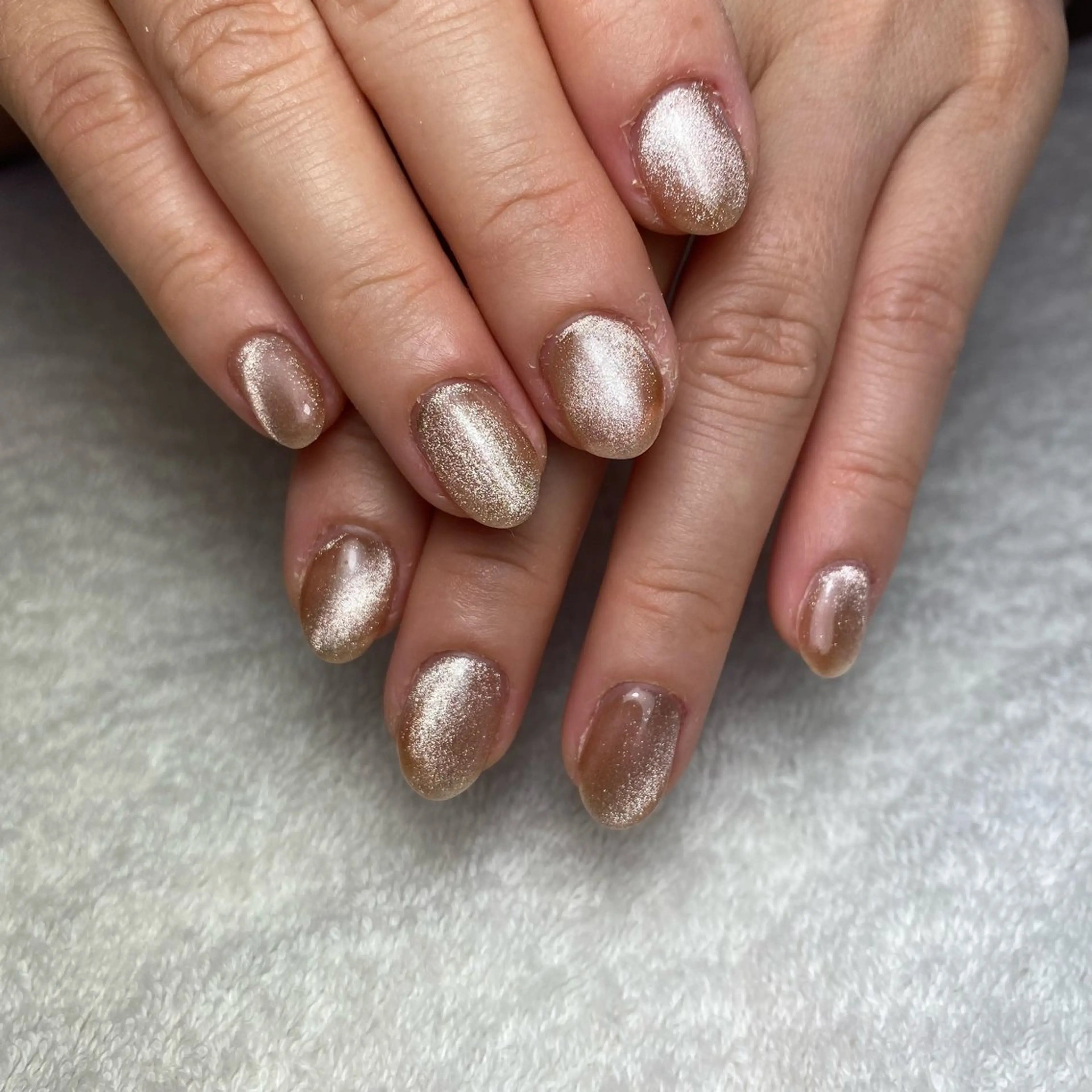 ネイル ジェルネイル キラキラネイル マグネットネイル ハンドネイル COCO+所属・COCO +のエステ・リラクイメージ