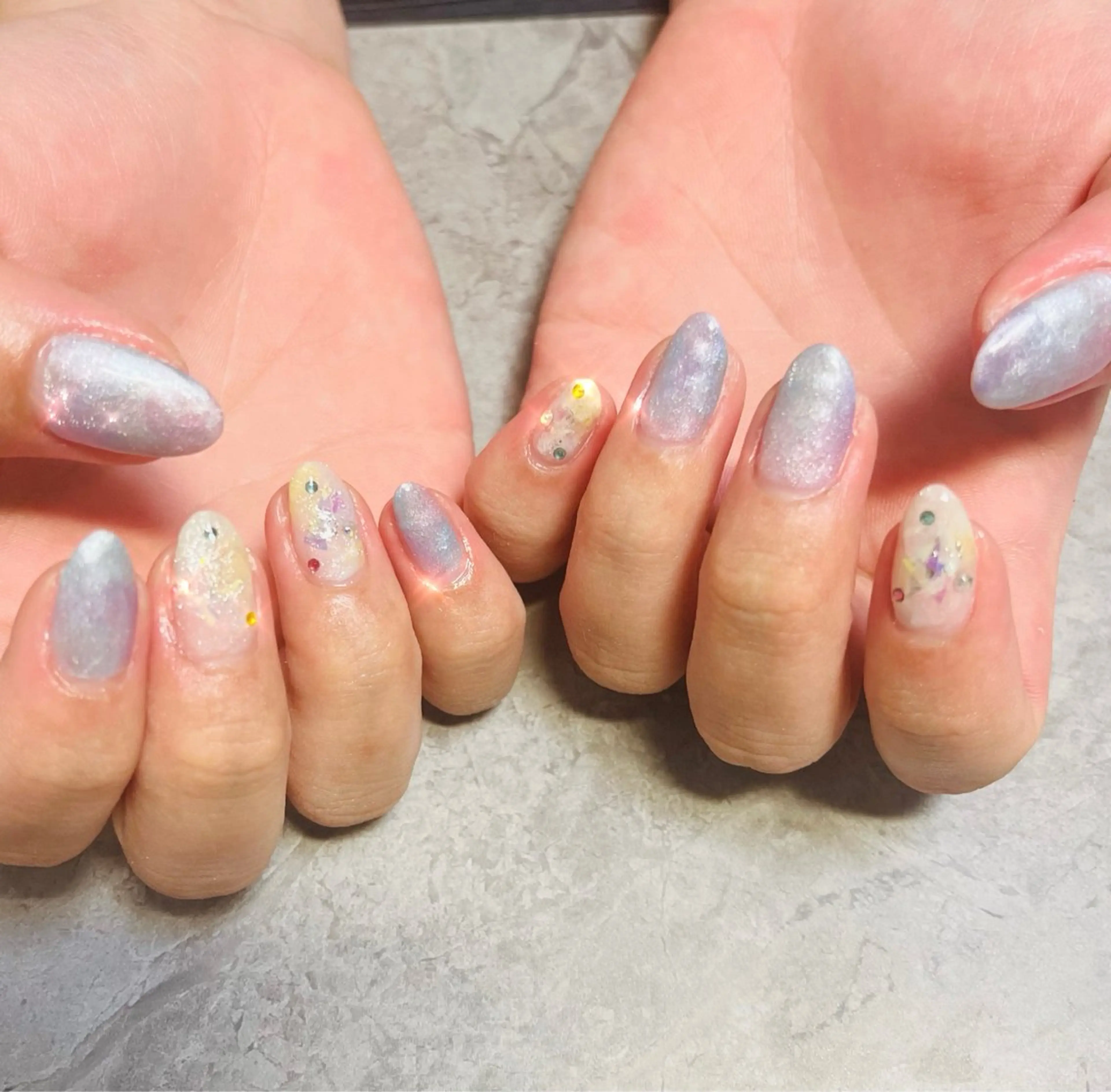 ネイル マグネットネイル 持ち込み ハンドネイル ハンドケア Felice所属・ベテランネイル cnc  nailのネイルデザイン