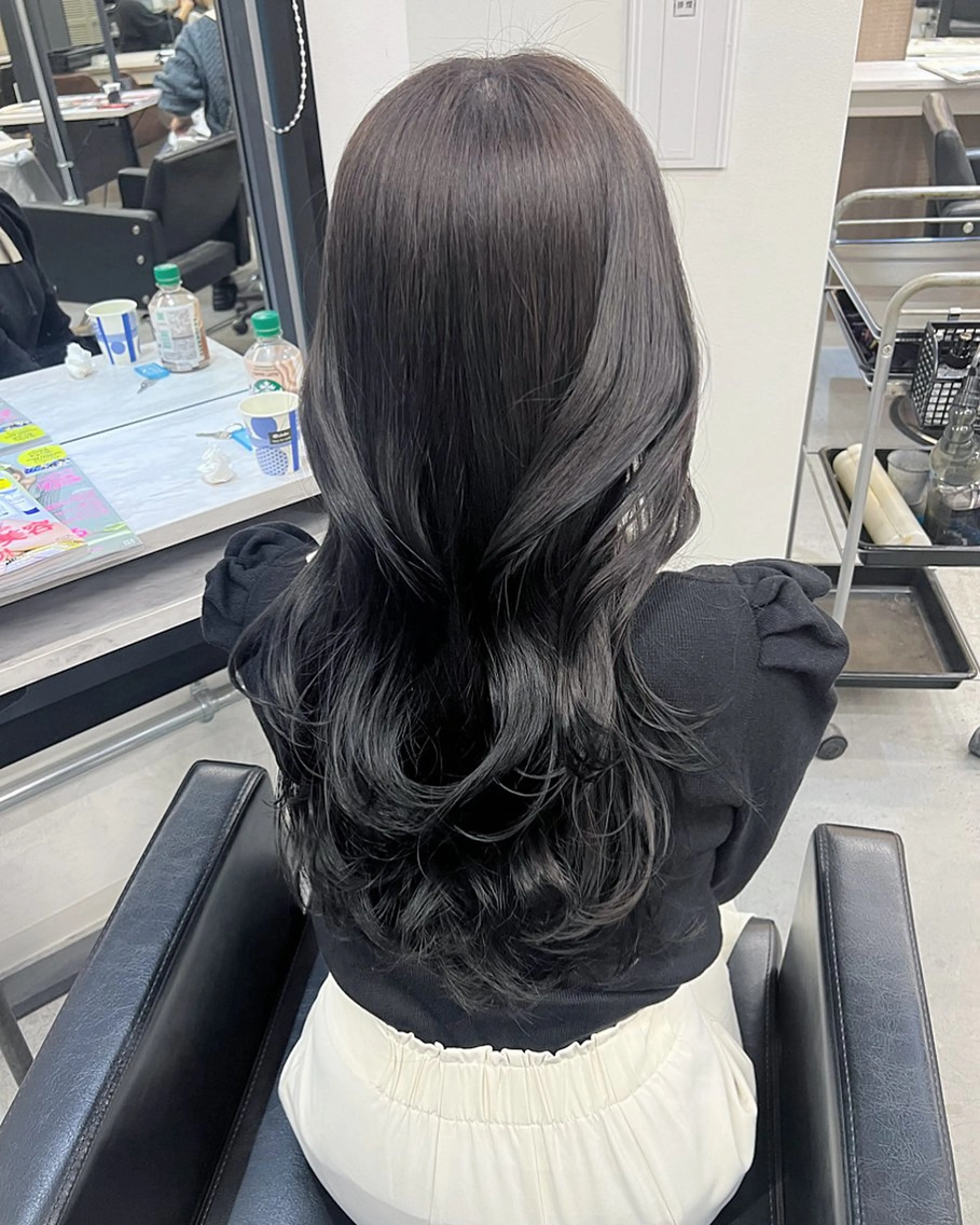 セミロング カラー 韓国ヘア🇰🇷 中島志菜のヘアスタイル