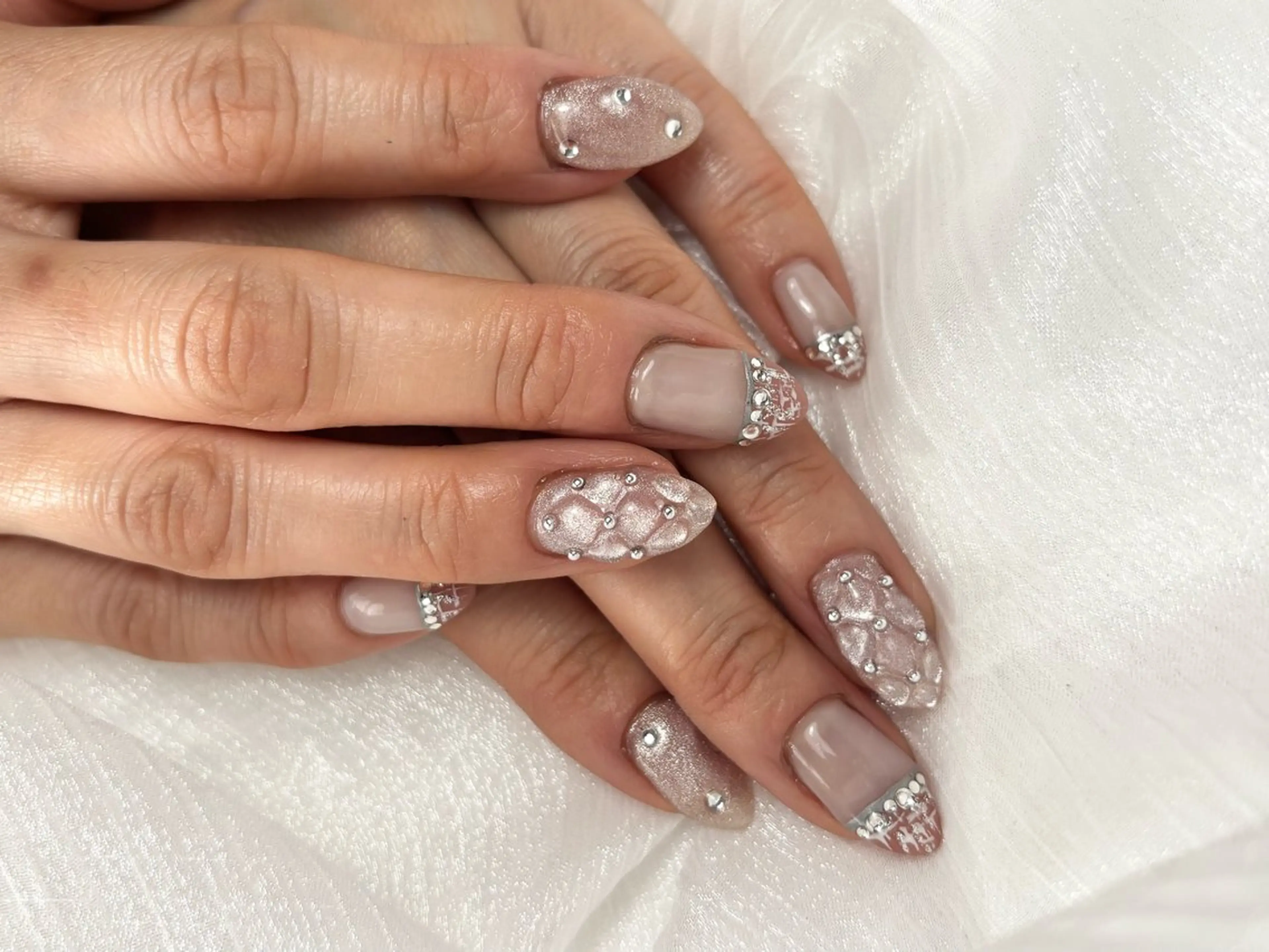 ネイル ニュアンスネイル ハンドネイル MIKA ♡のネイルデザイン