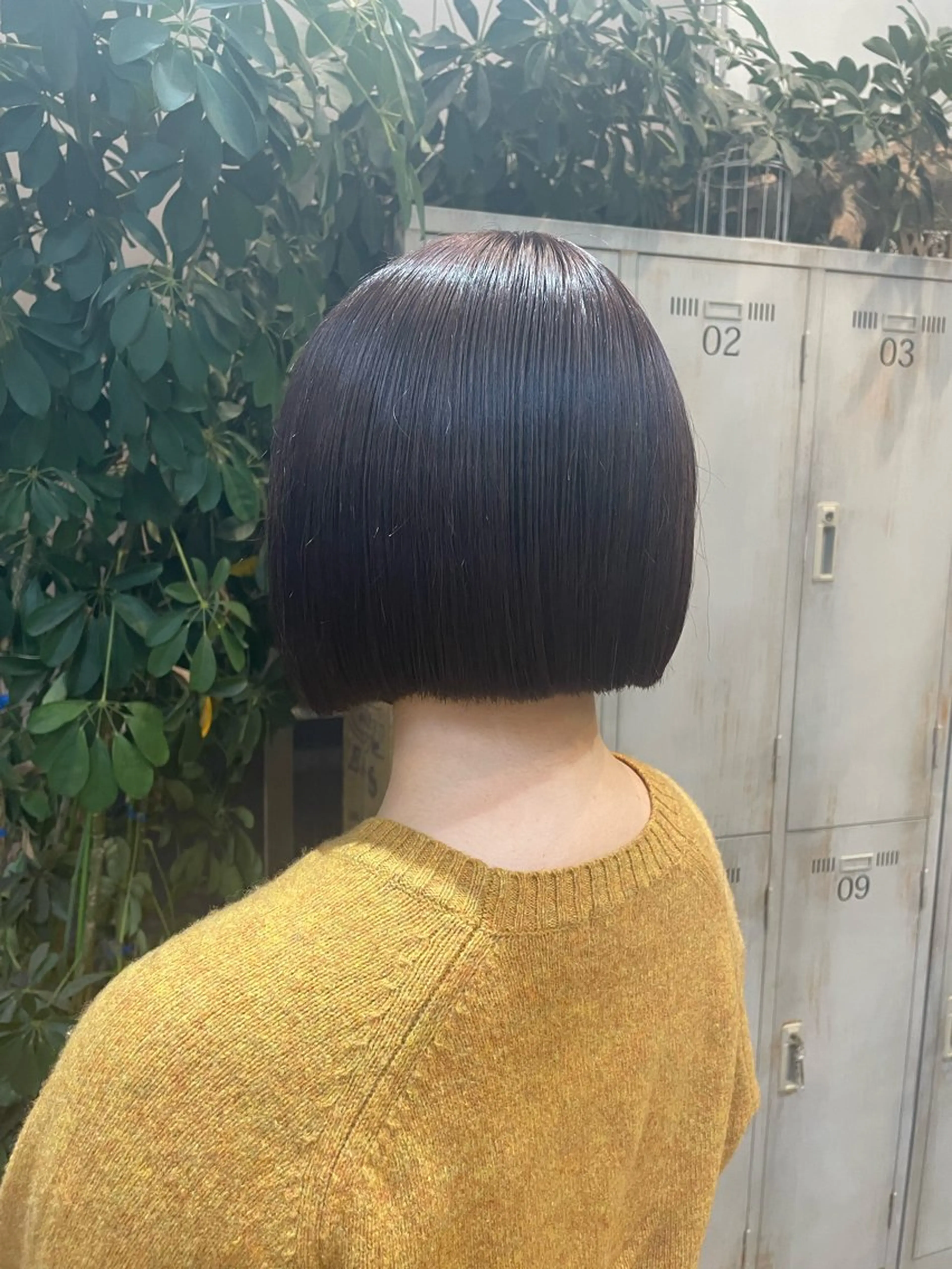 ミディアム ボブ カット ヘアカラー トリートメント Agu hair lucca所属・白取 太一のヘアスタイル