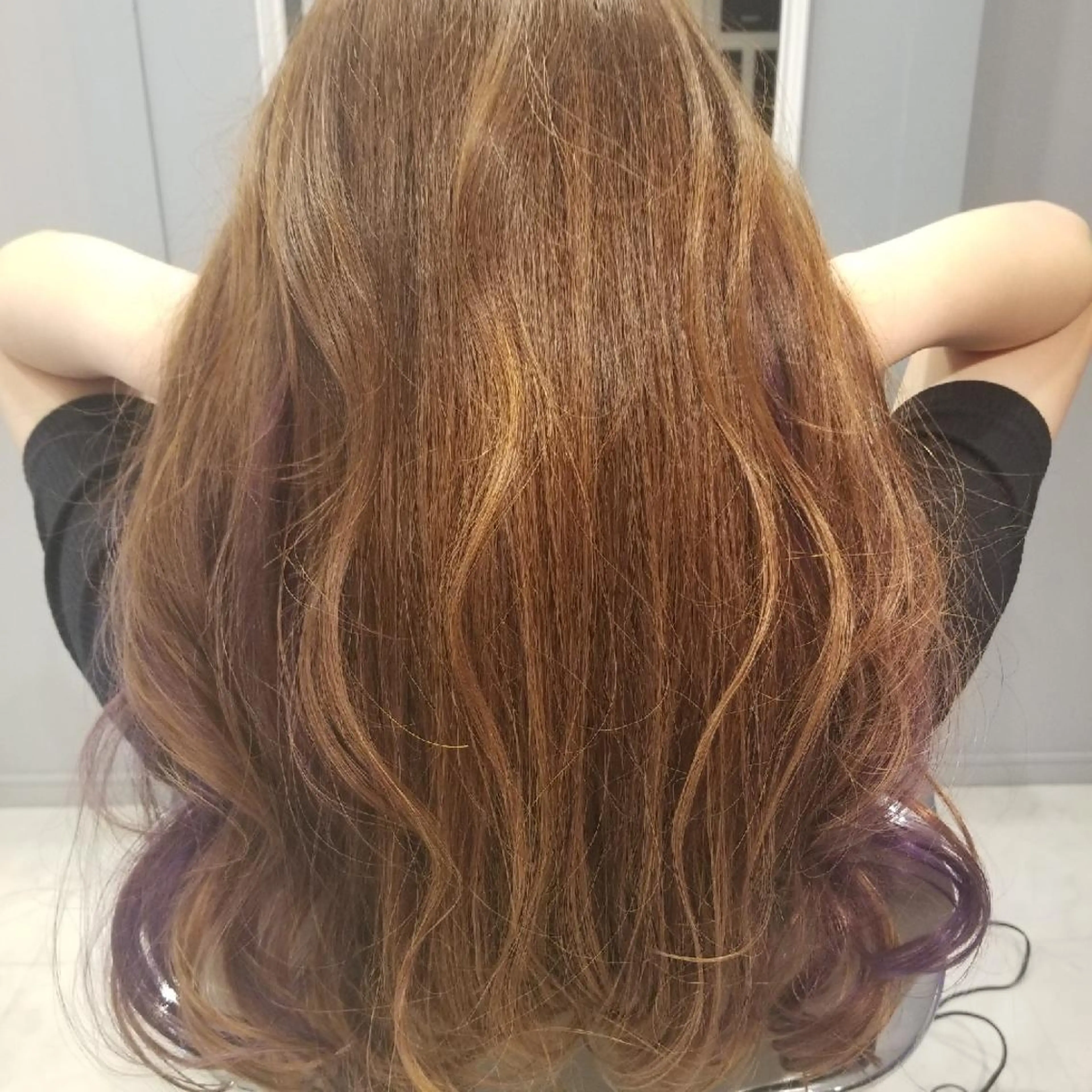 ロング カラー インナーカラー ピンクカラー パープルカラー ヘアカラー Hair&Spa Fleur CHERE所属・HISANAGA YUKAのヘアスタイル