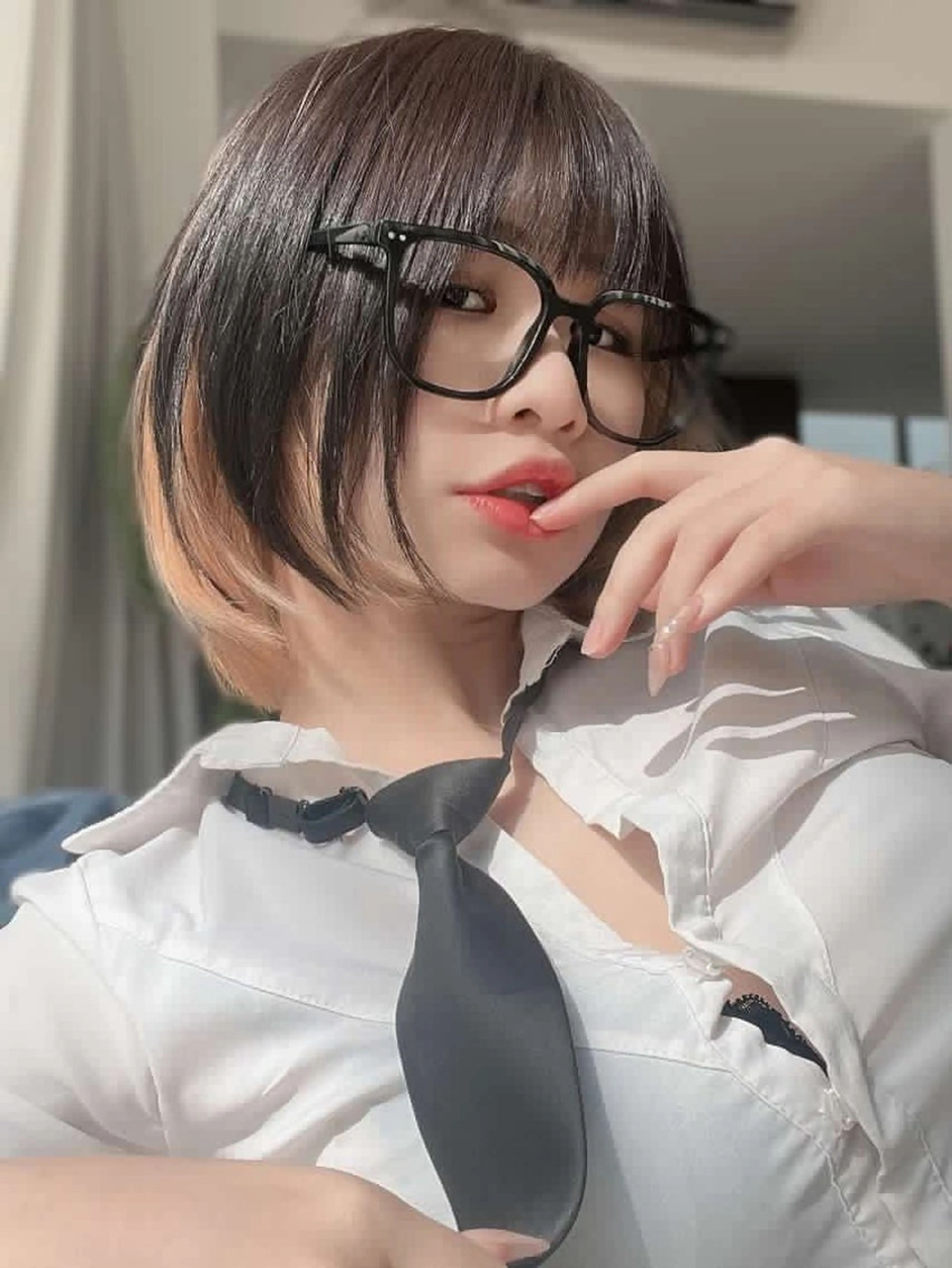 ショート カラー ブロンド インナーカラー ainico.所属・髪質改善　艶髪✨ Teppeiのヘアスタイル