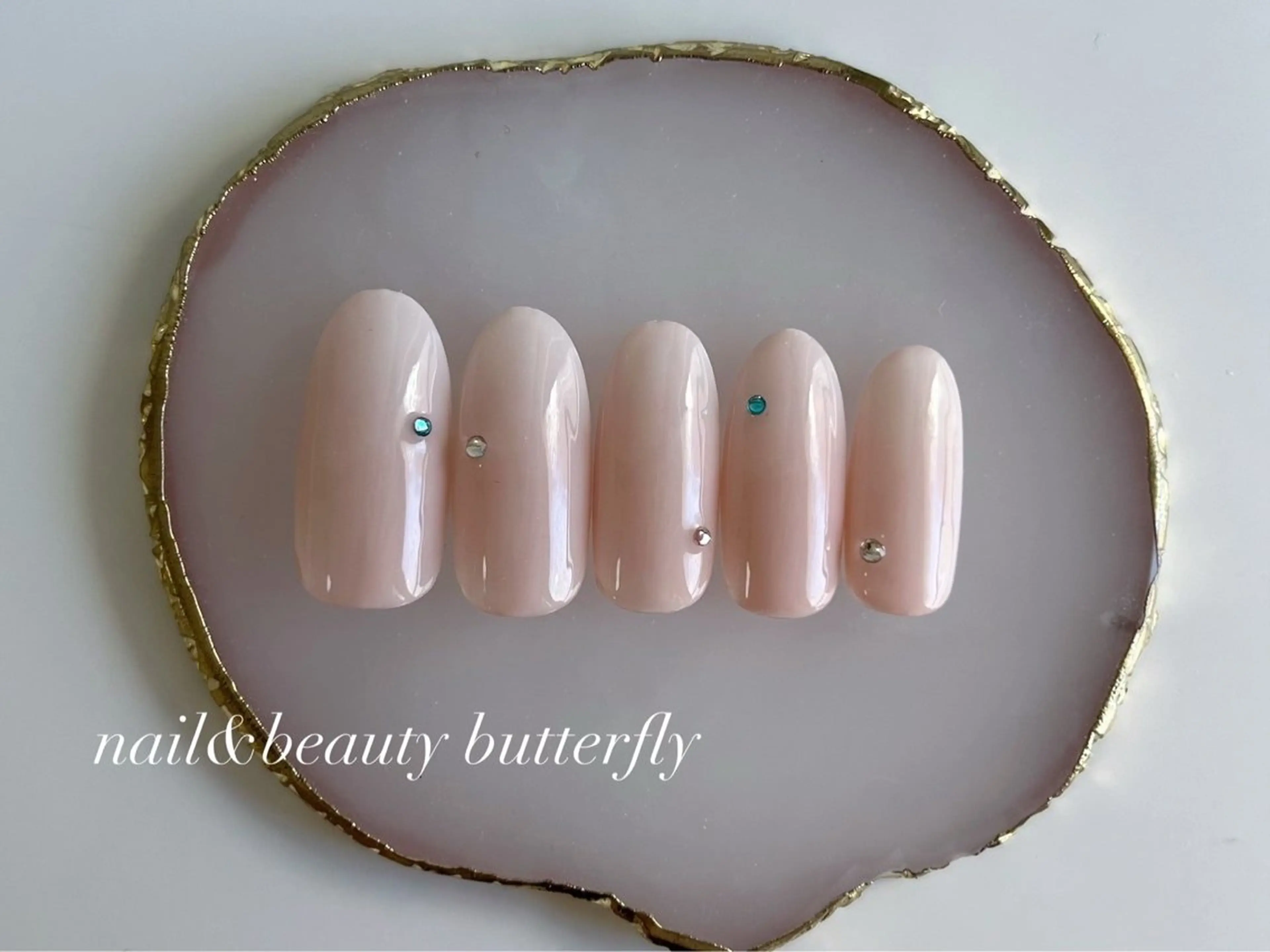 ネイル butterfly 麻布十番店のネイルデザイン