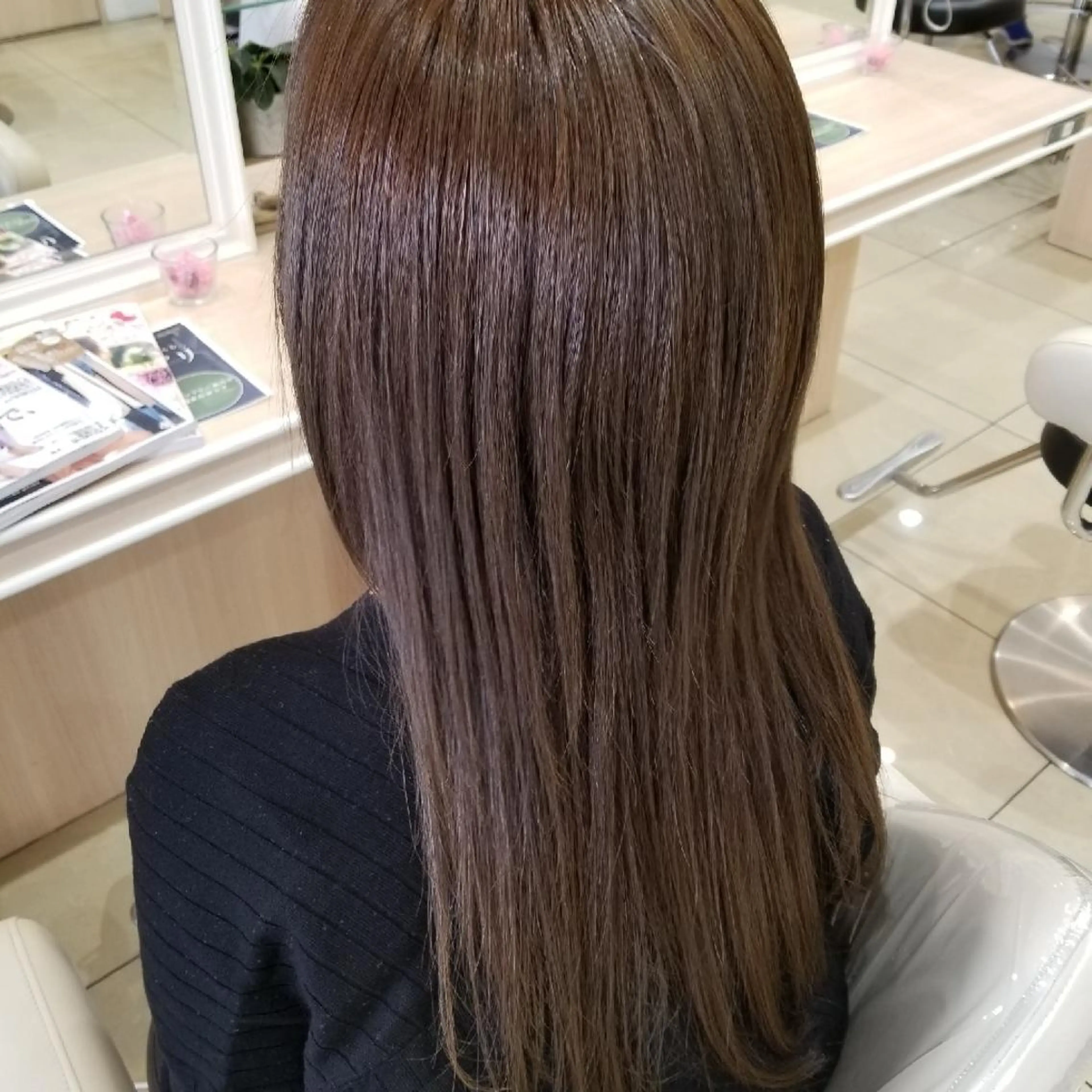 ロング カラー アディクシーカラー 透明感カラー イルミナカラー 山内 佐江子のヘアスタイル